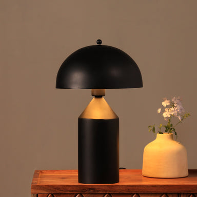 Cone Pagen Lamp Black
