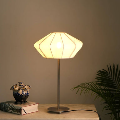 Luxe Collection Paris Table Lamp (Off-White)