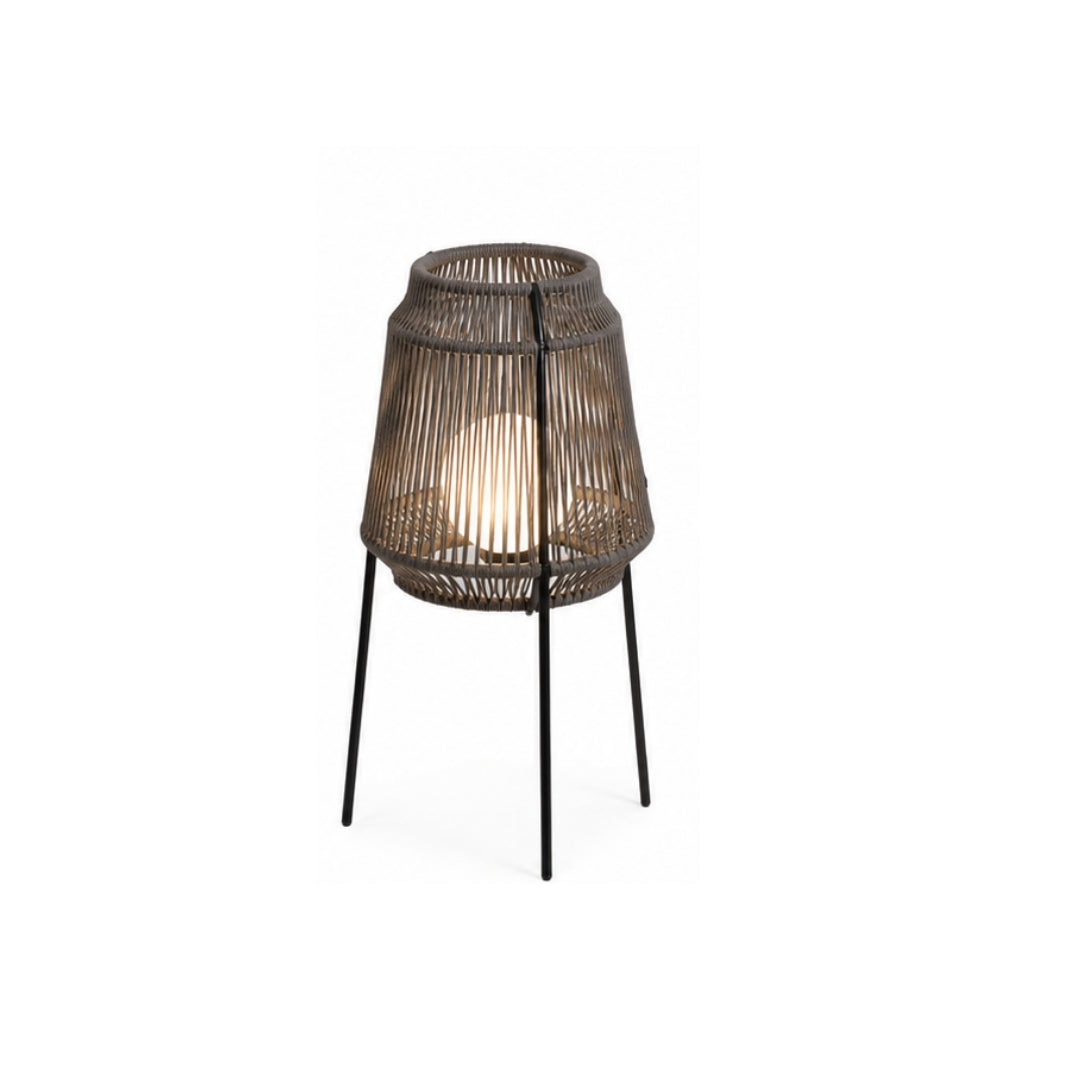Mist Weave Floor Lamp – close-up of the shade detailing