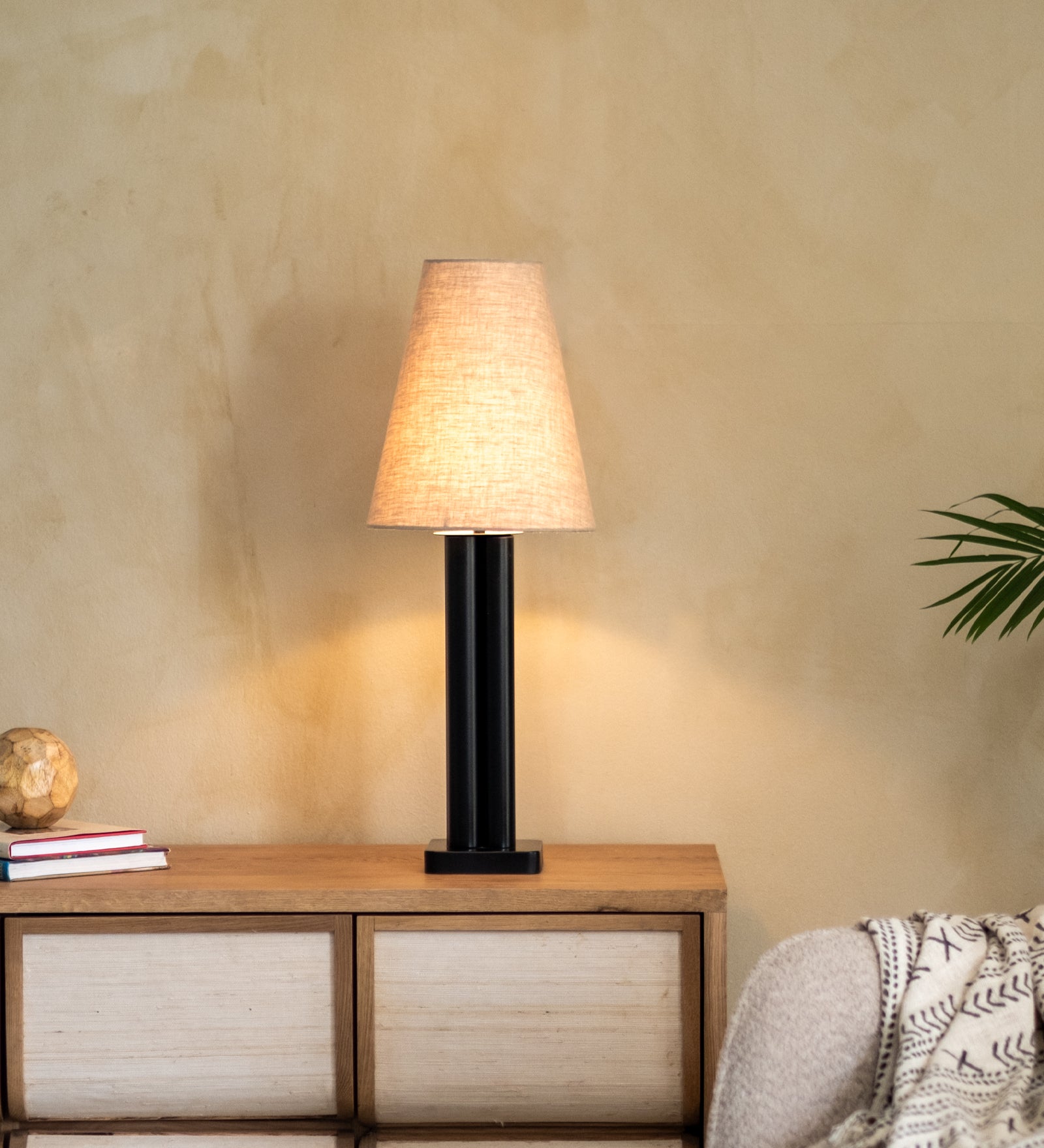 Solis Table Lamp