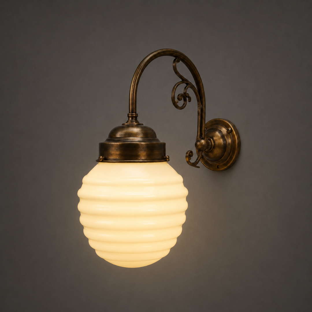 Art Deco Wall Light 11