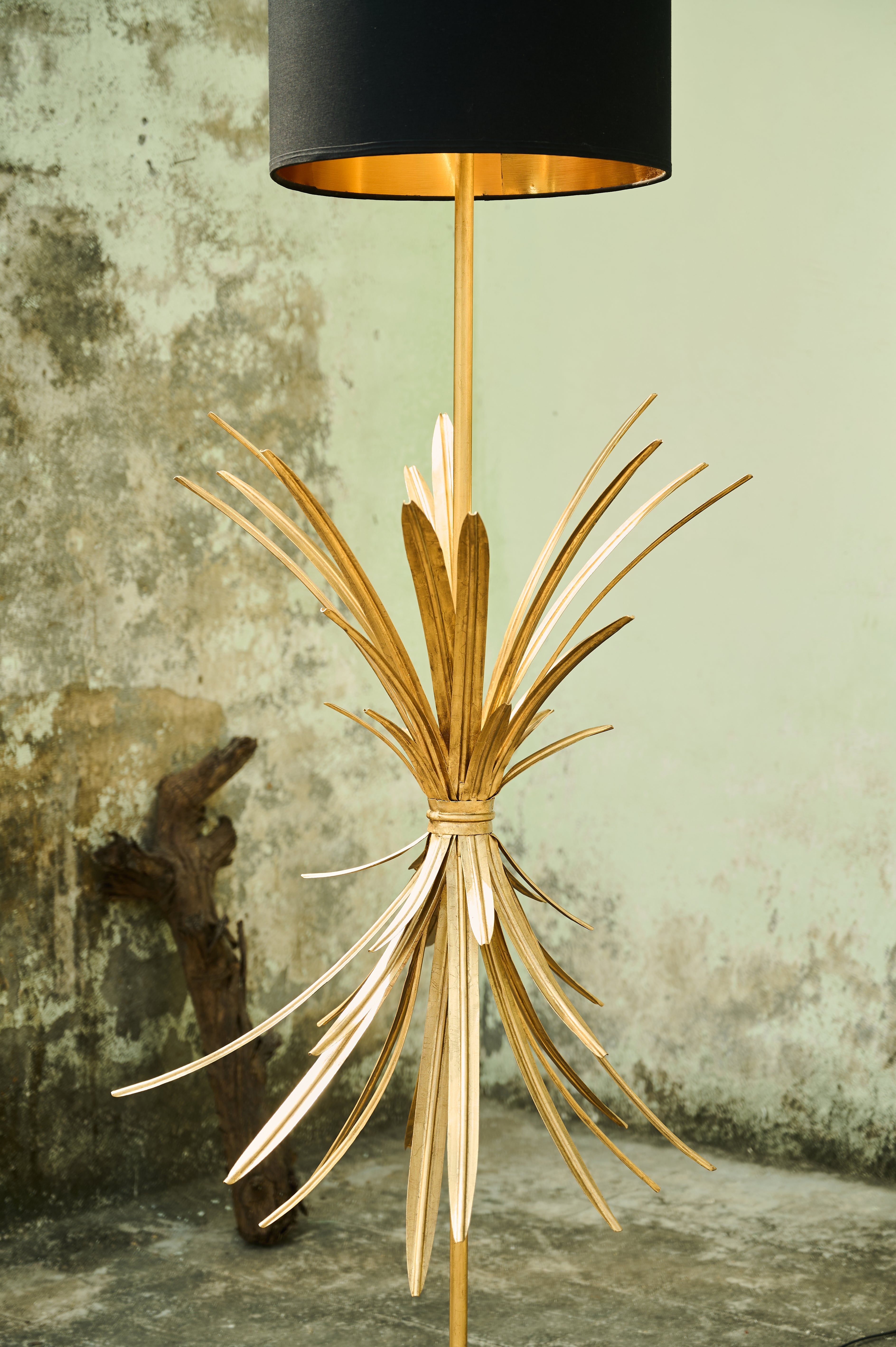 Palmette Floor Lamp gold fronds below the shade