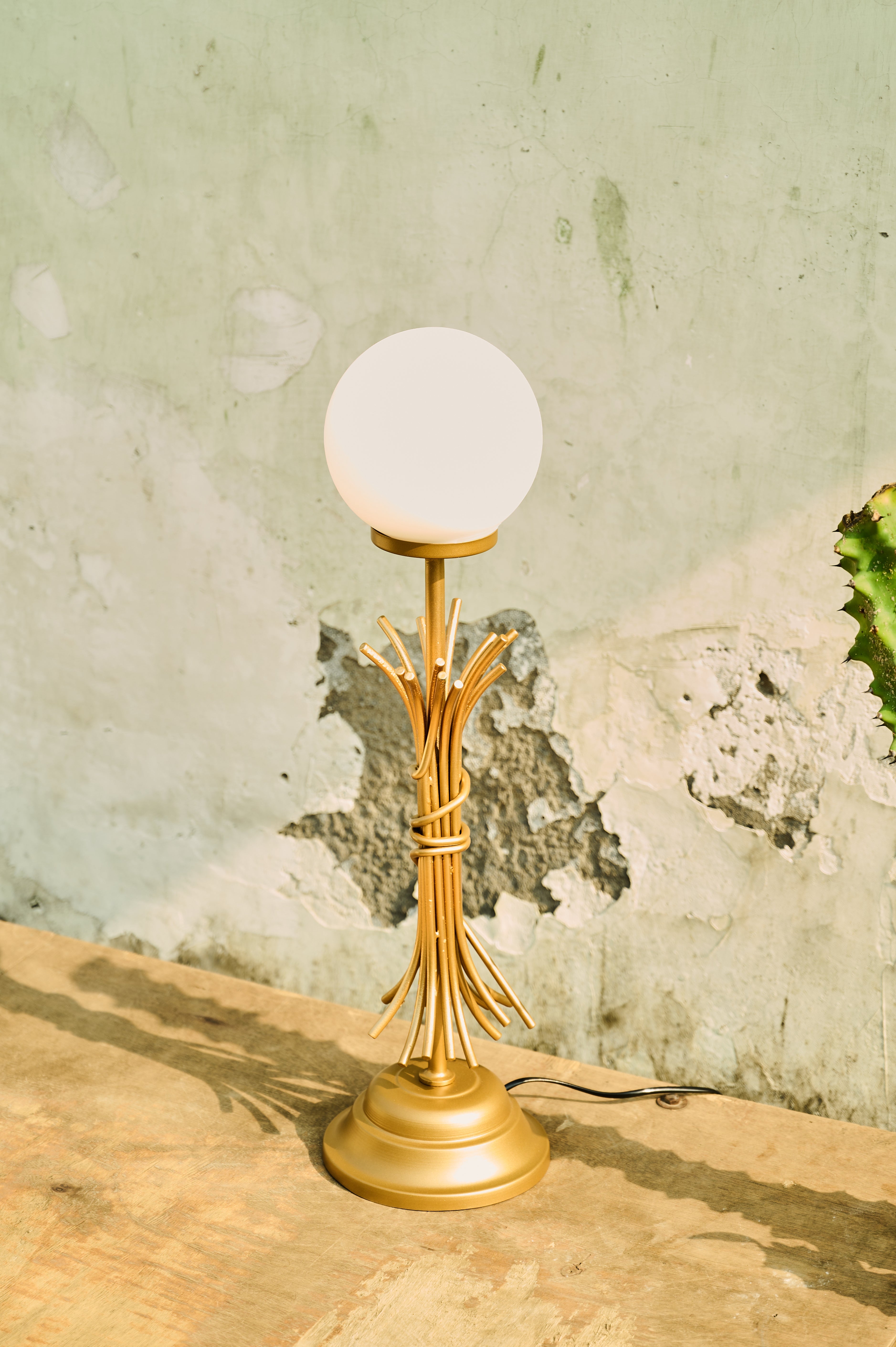 Sheaf Table Lamp angled full view