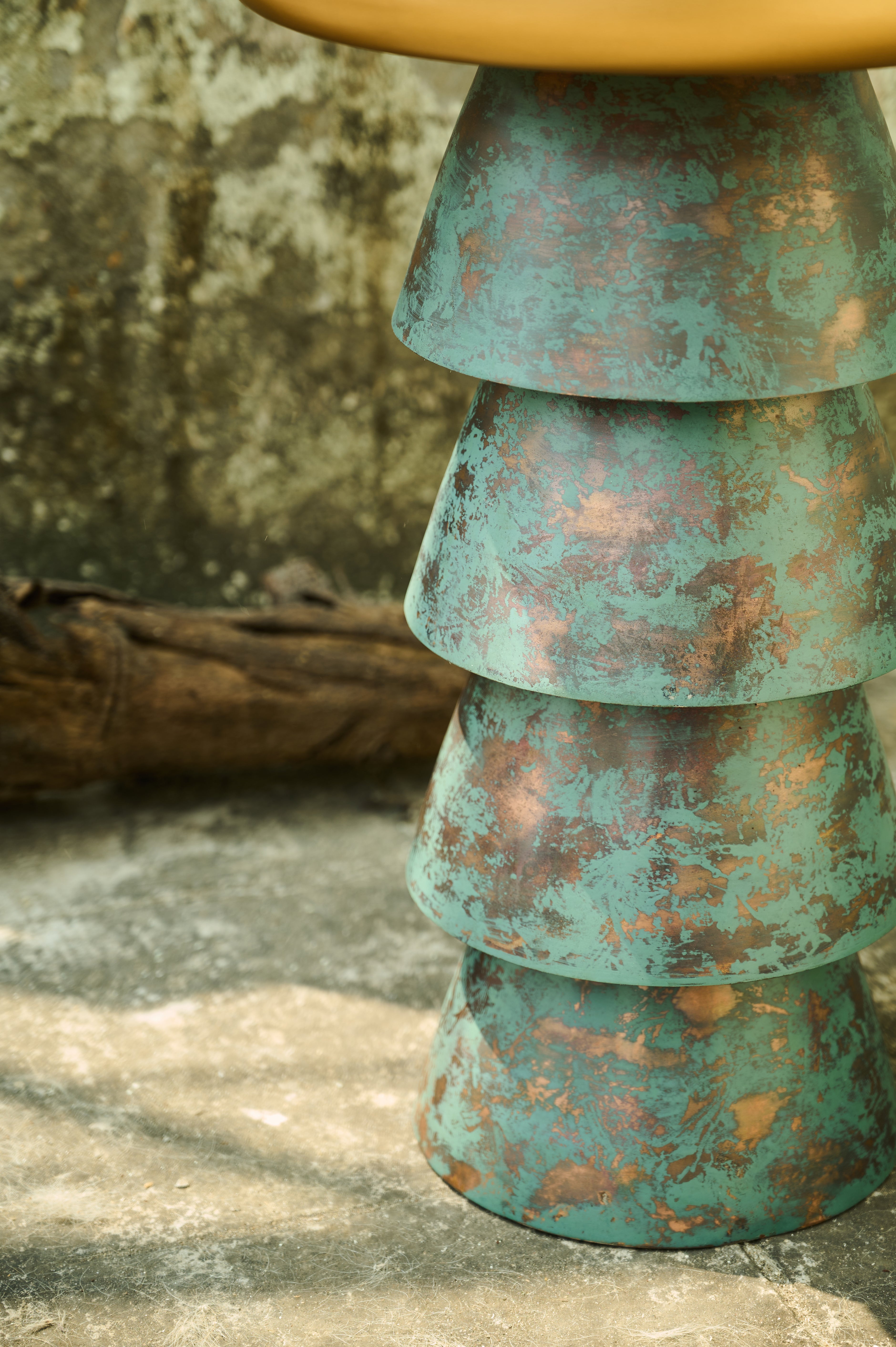 Bucket Drink Table layered body detail