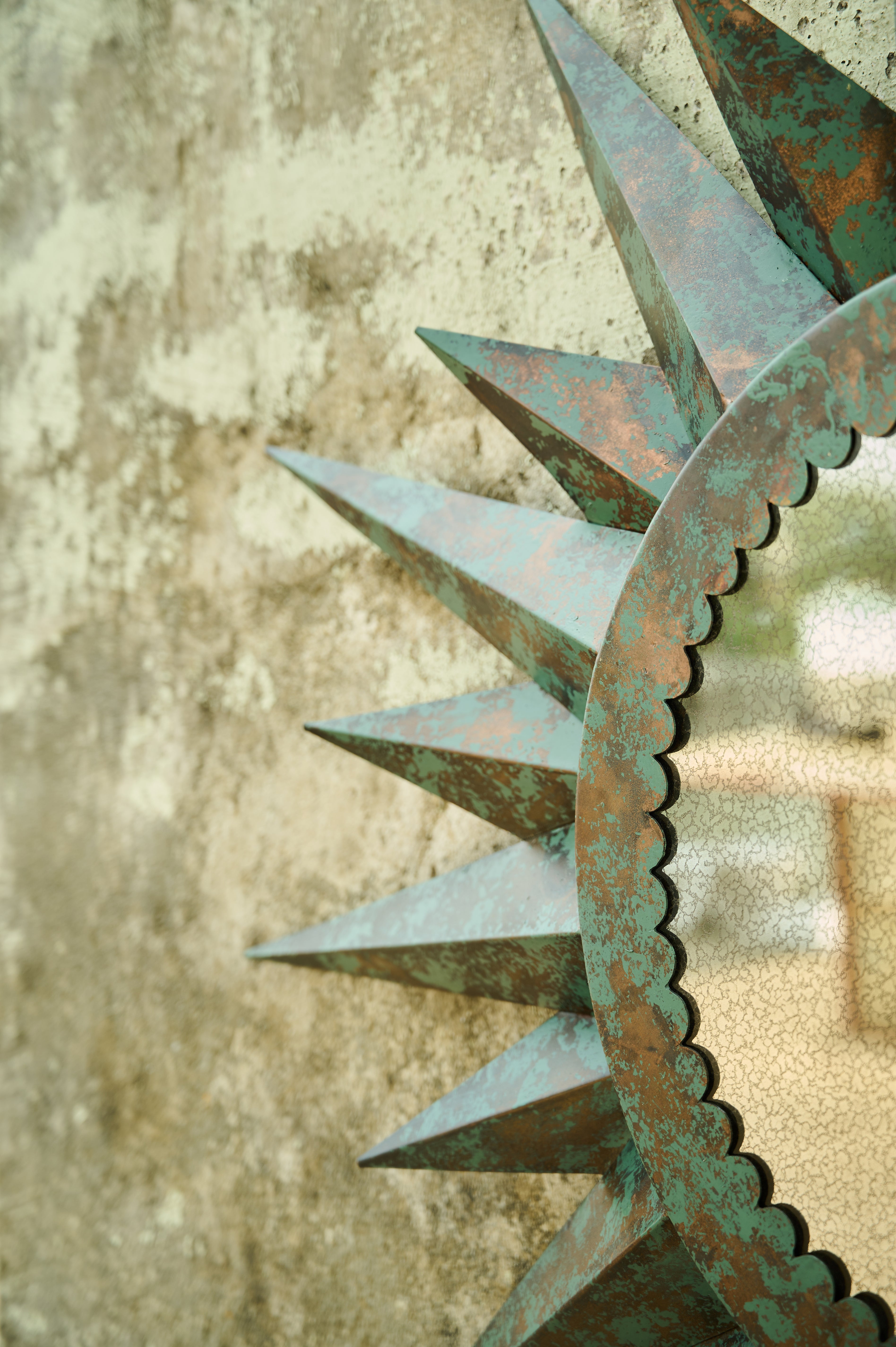 Corona Mirror sunburst frame detail