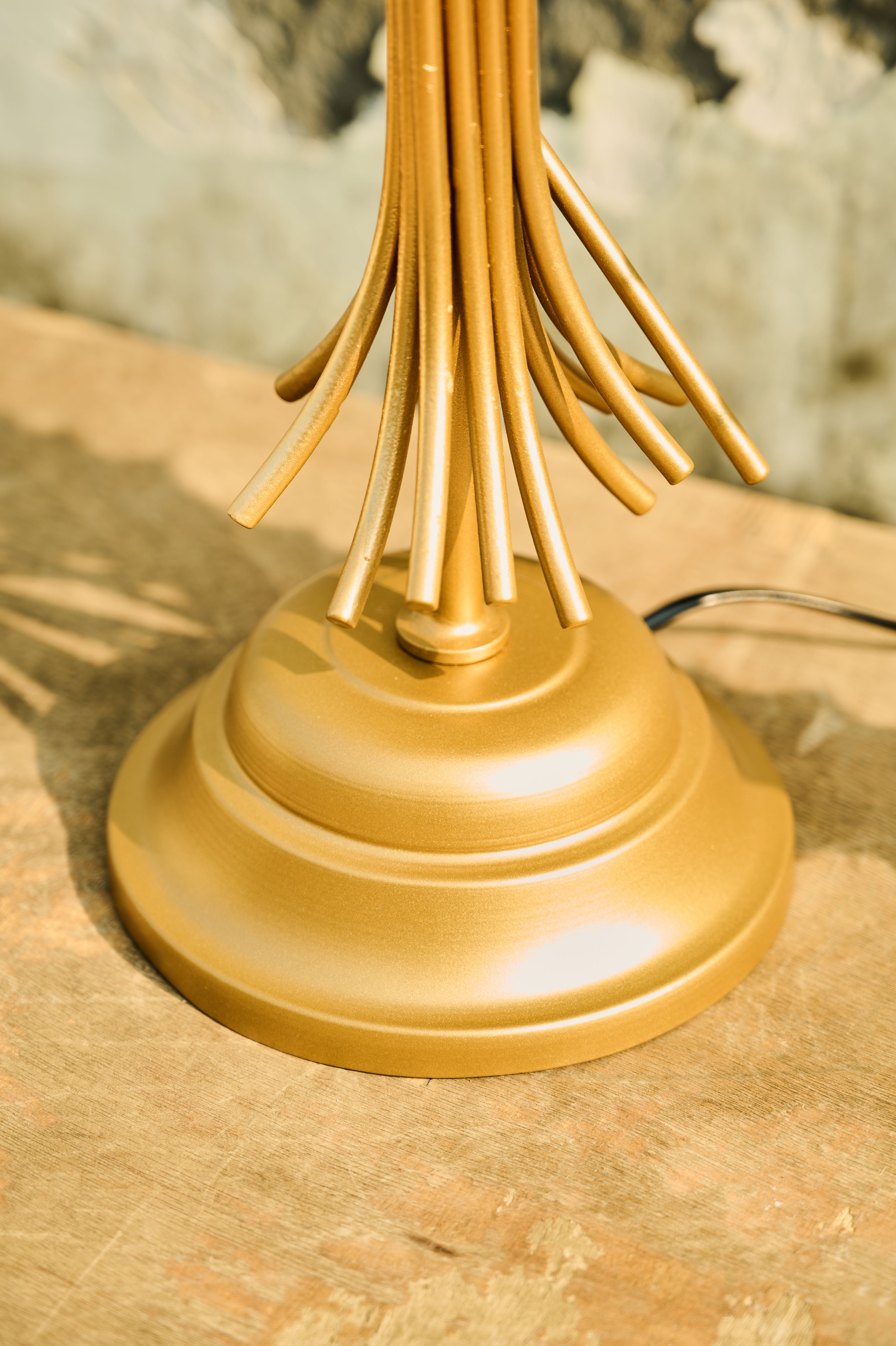 Sheaf Table Lamp round base and stalk detail