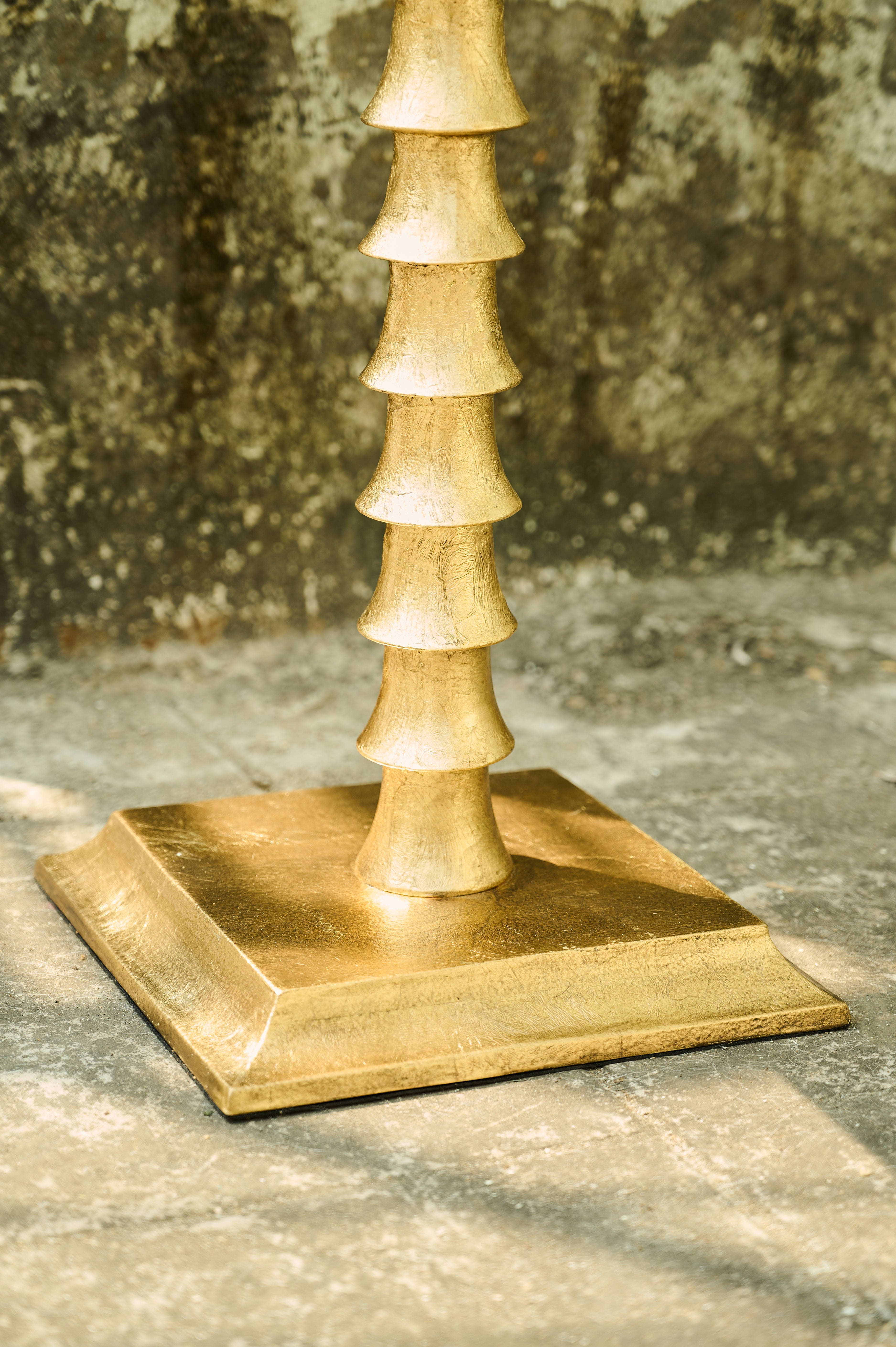 Trunk Drink Table tiered stem close-up