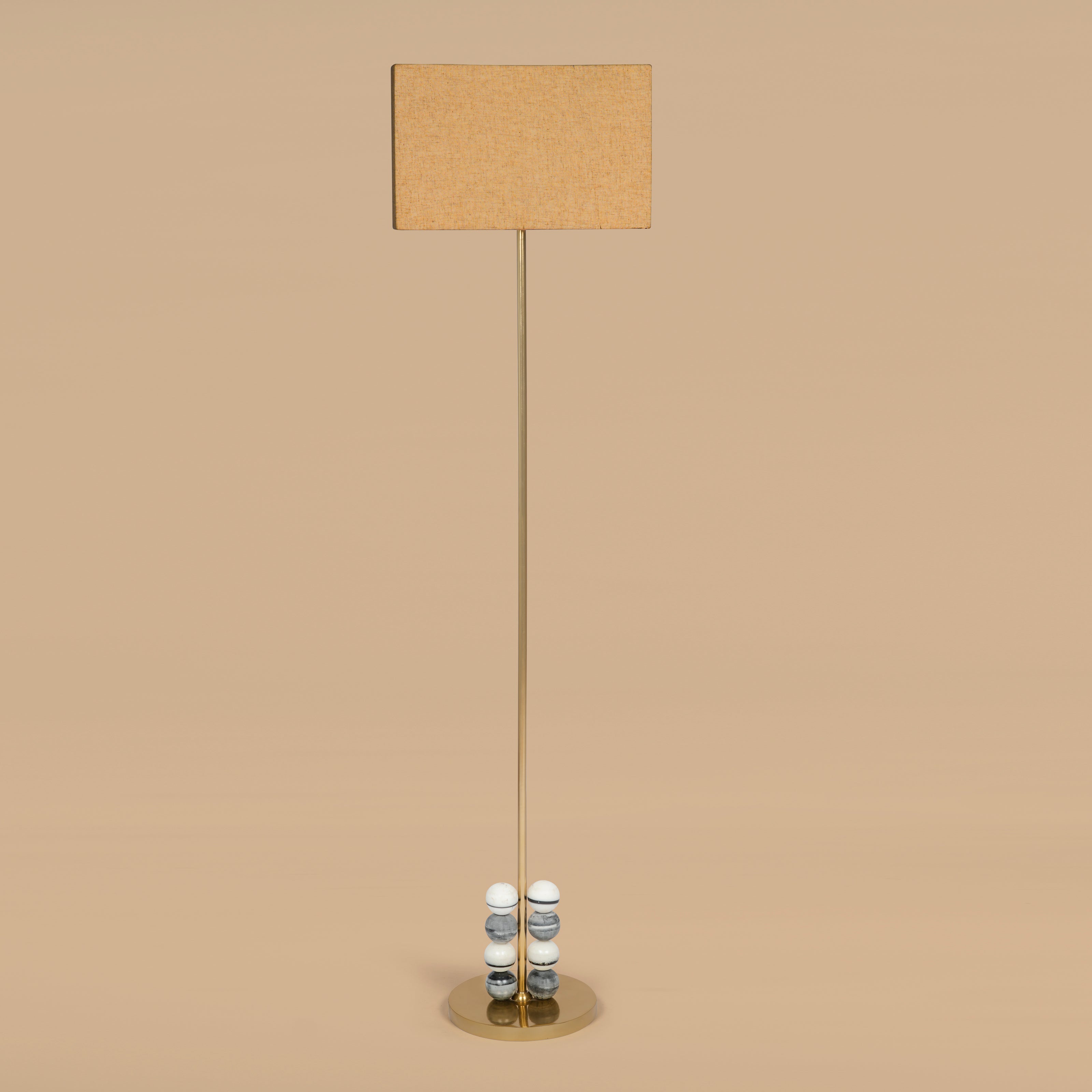 Vora Floor Lamp
