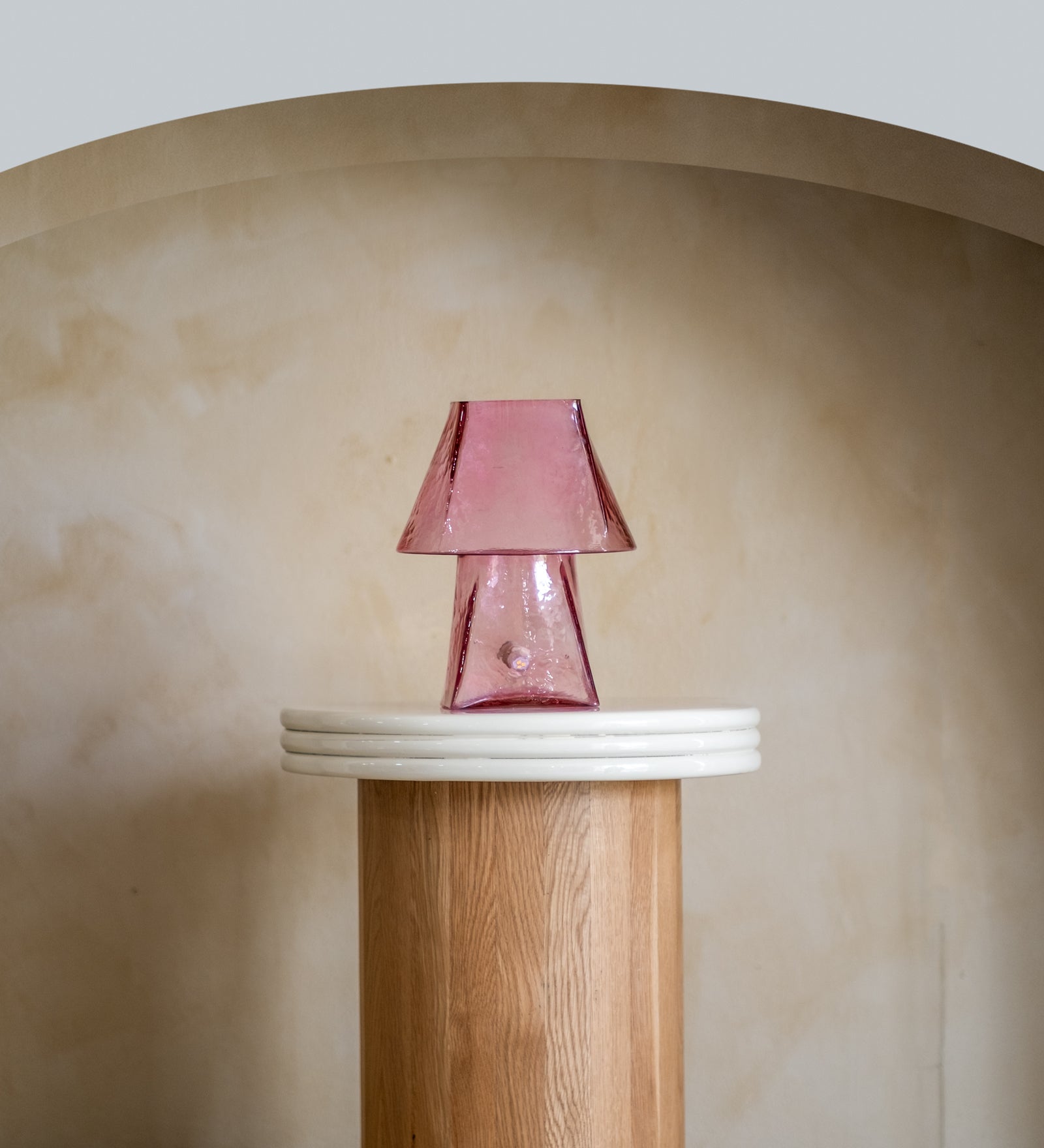 Lueur Pink Mini Table Lamp