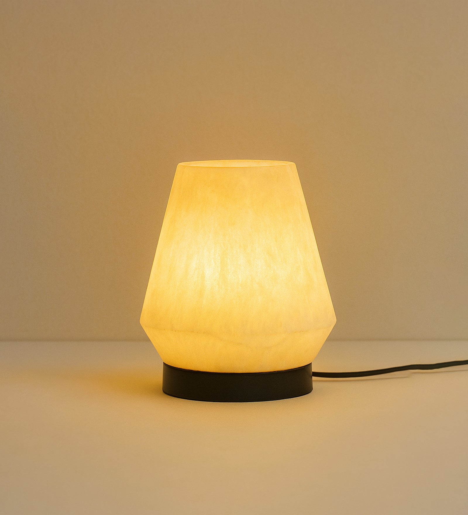 Orira Small Desk Lamp