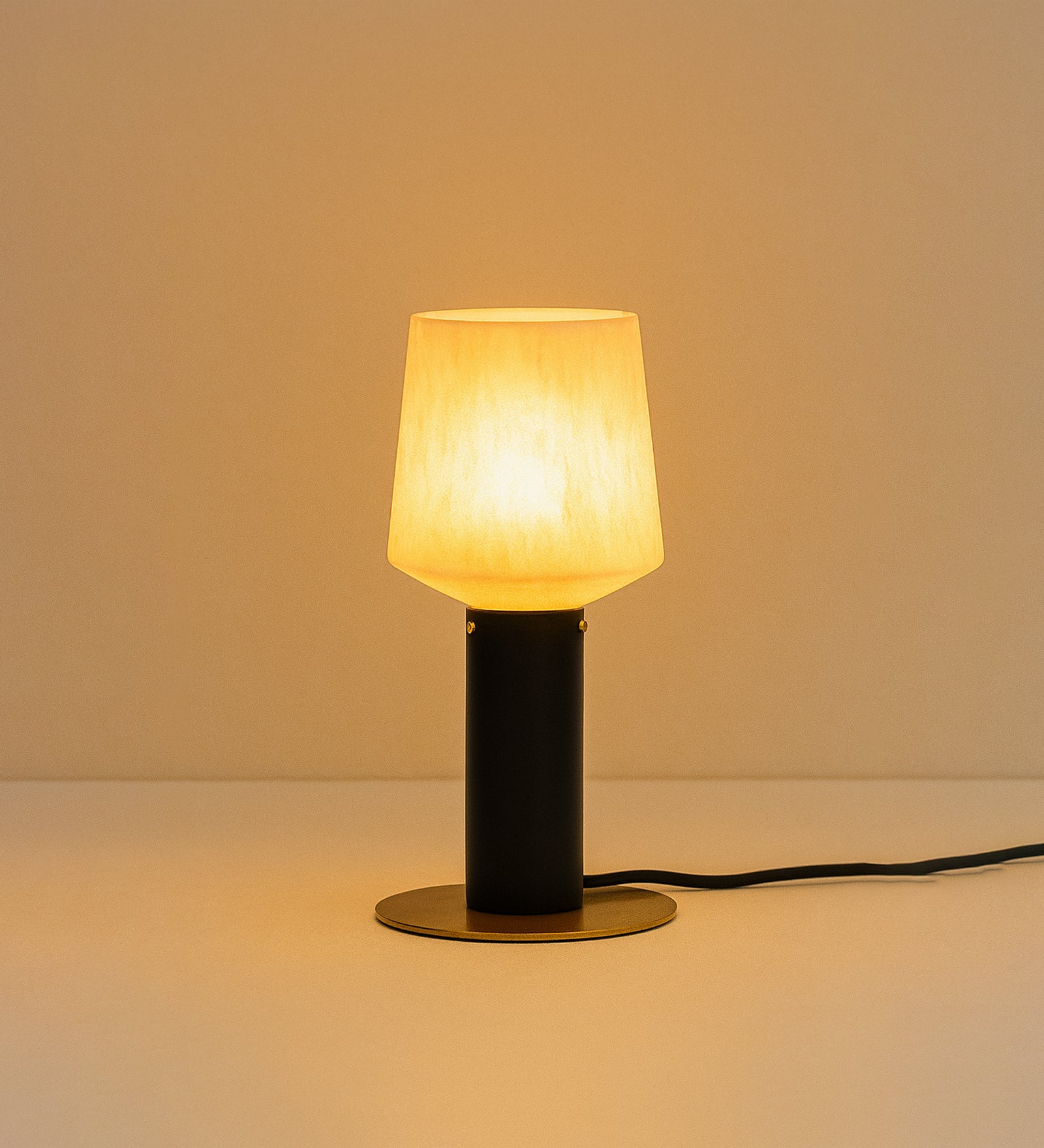 Orira Desk Lamp