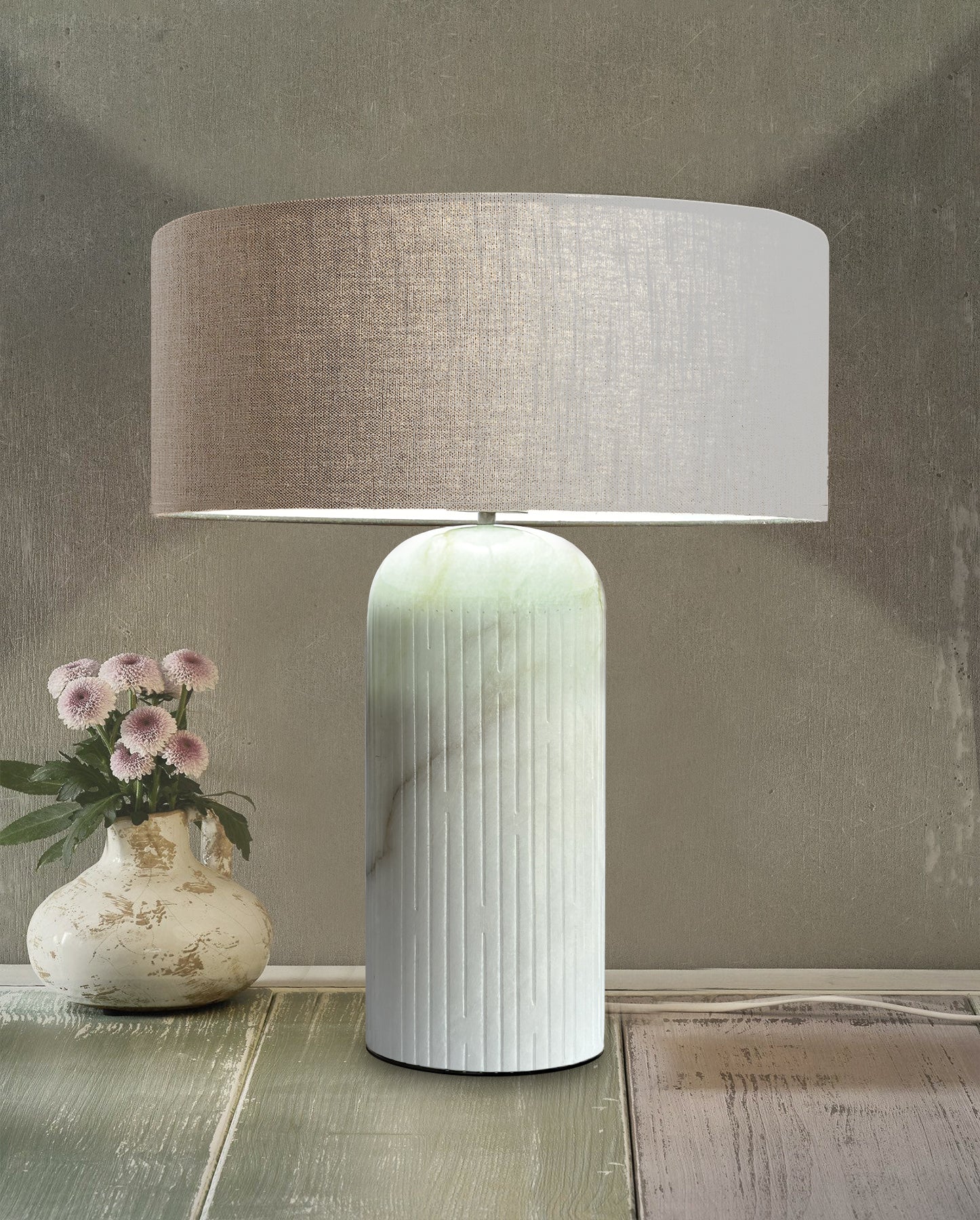 Line'On It - Cylindrical Table Lamp
