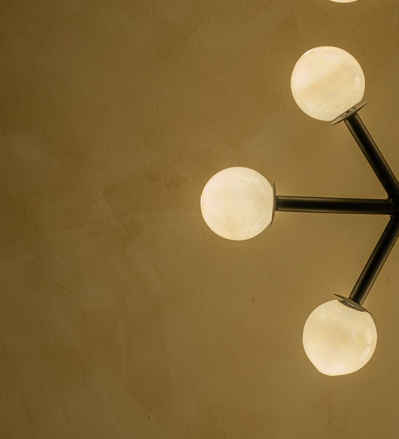 Niora Chandelier
