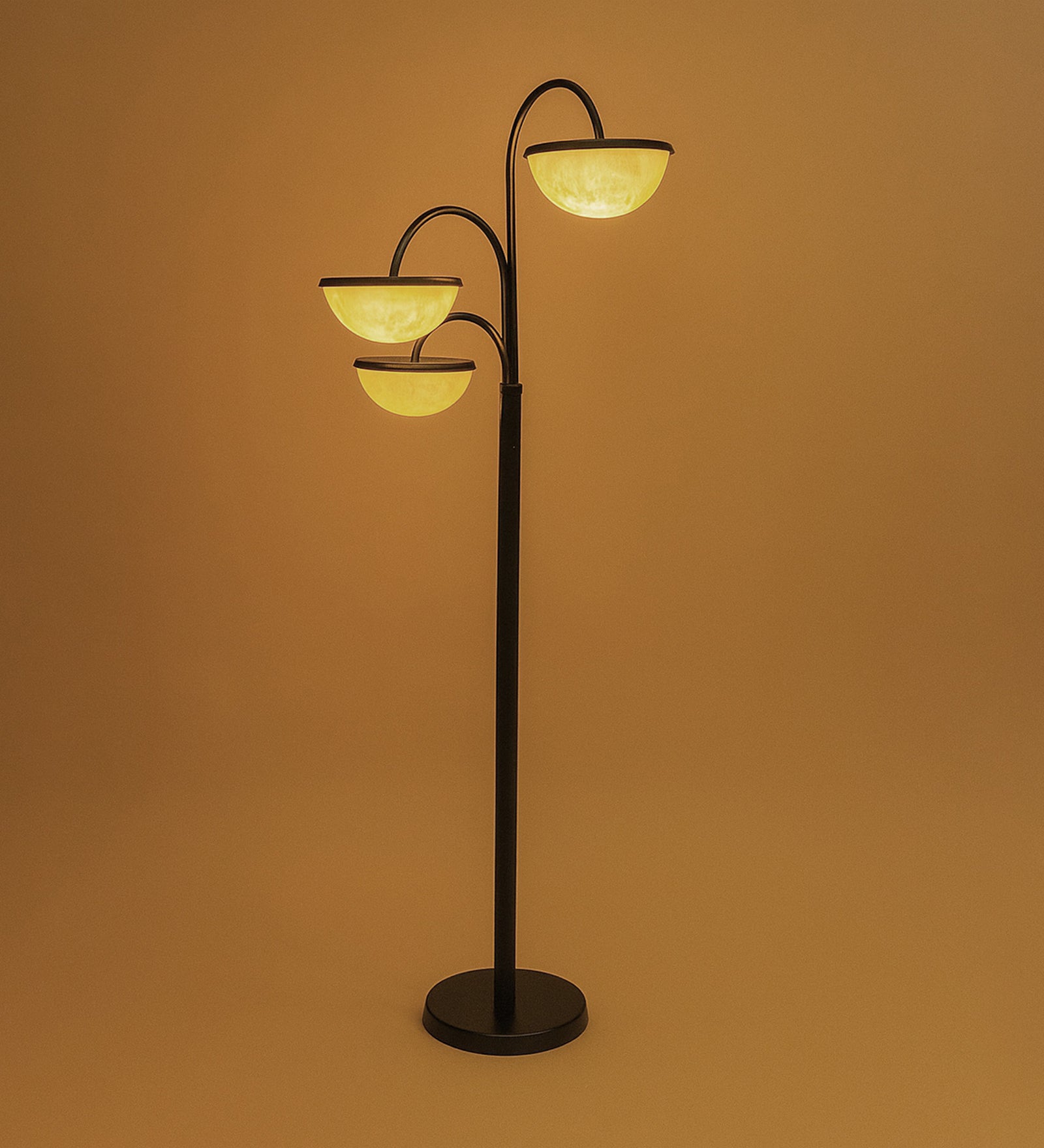 Crater Arc Floor Lamp