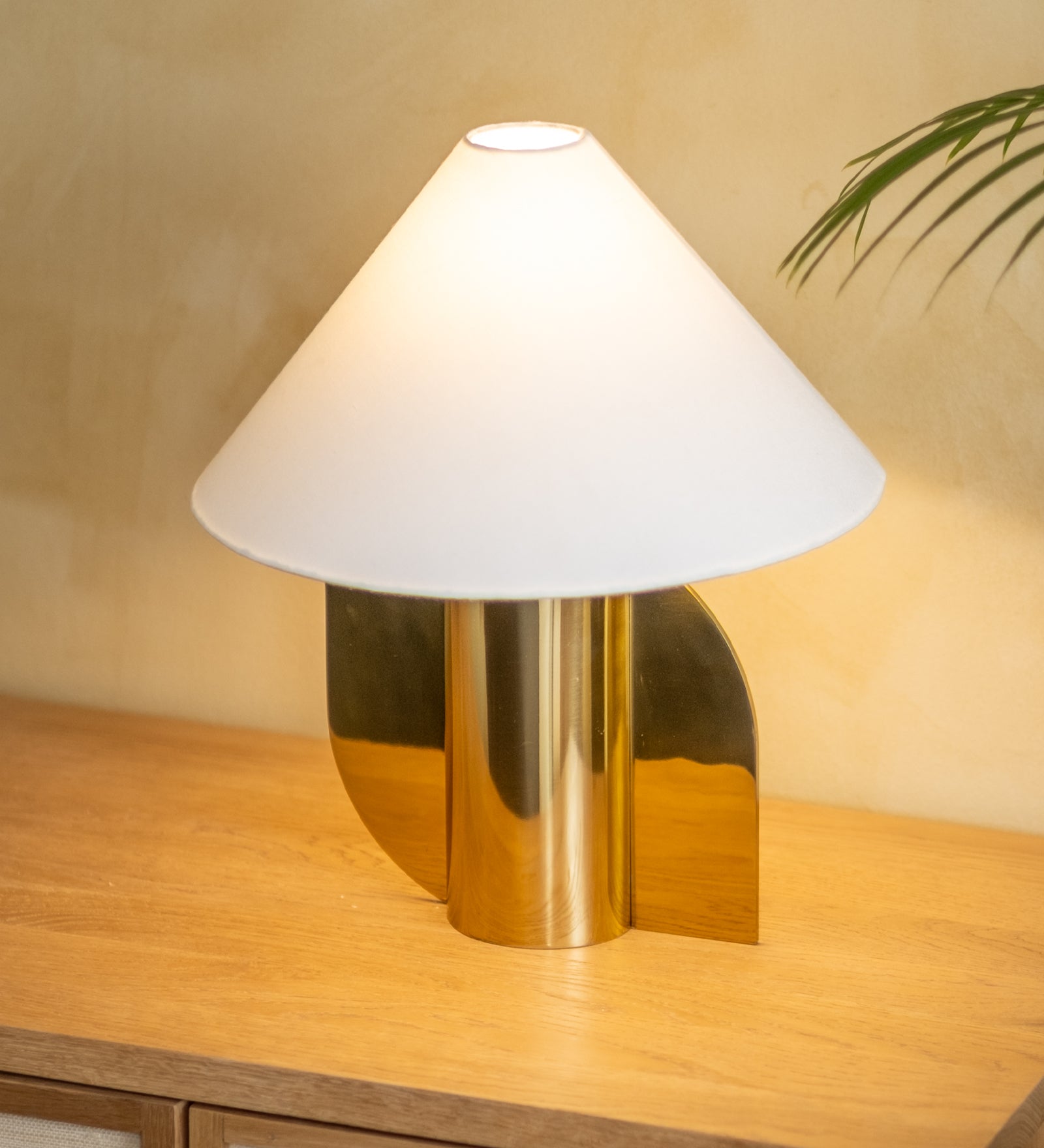 Helia Gold Table Lamp