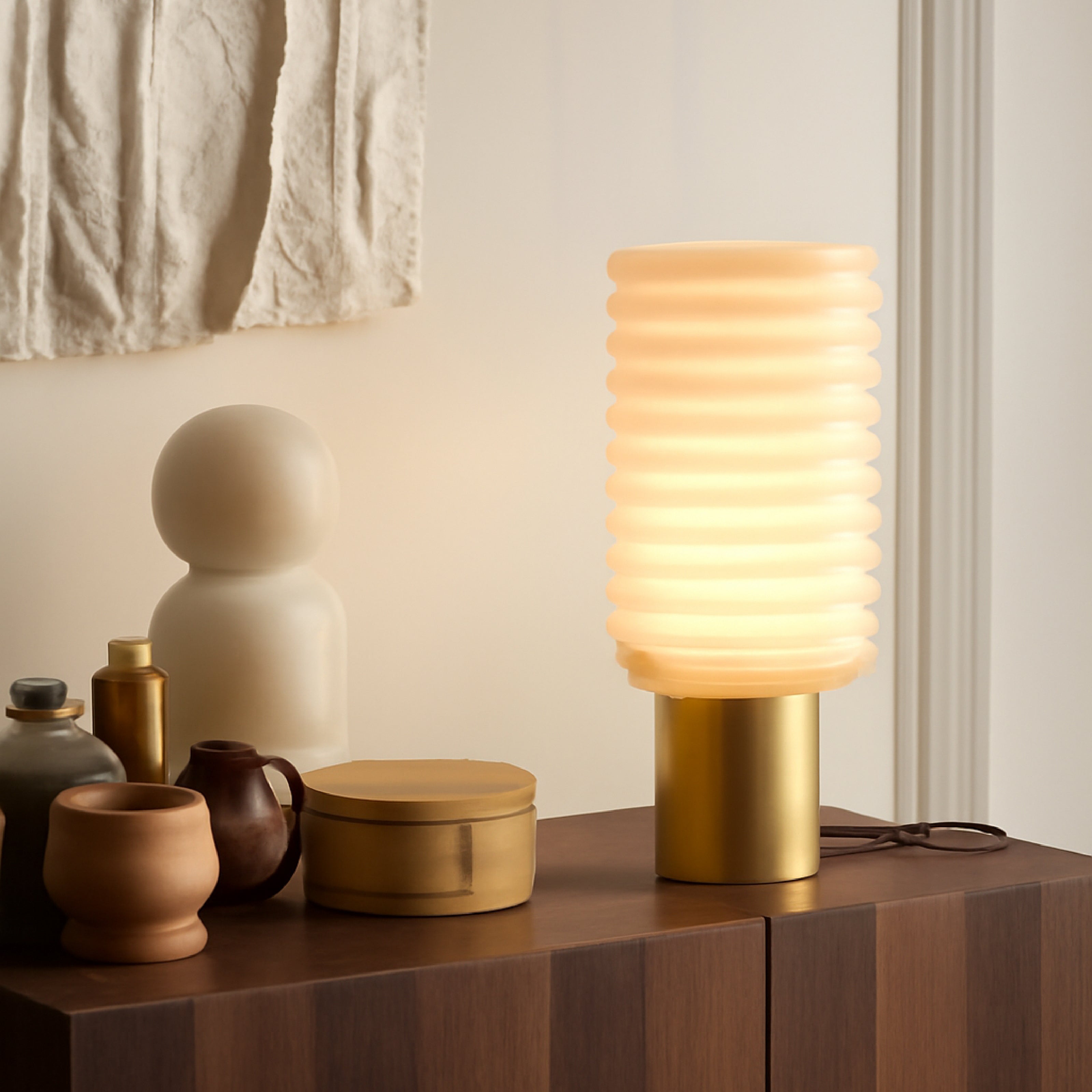 Tylis Table Lamp
