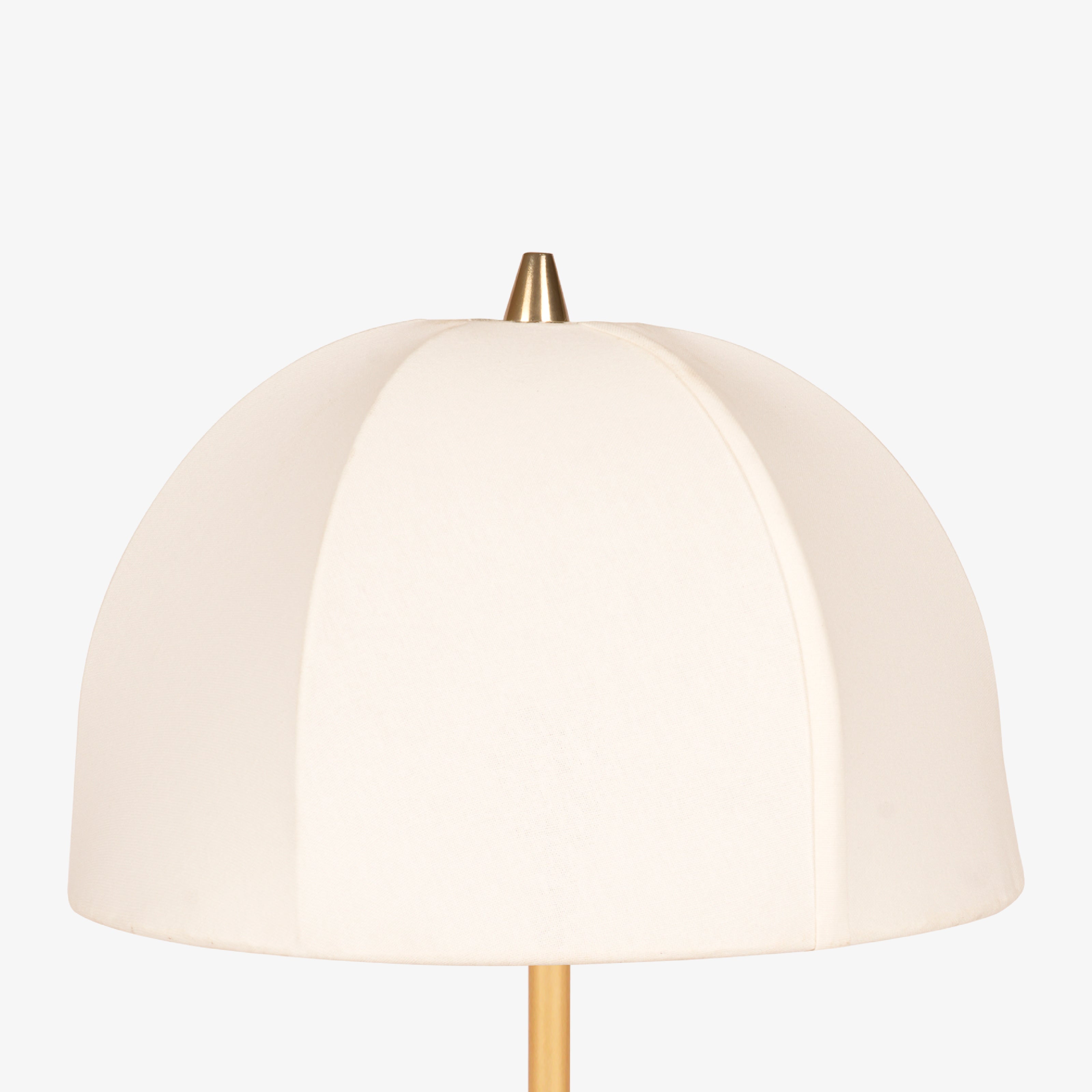 Ayra Floor Lamp