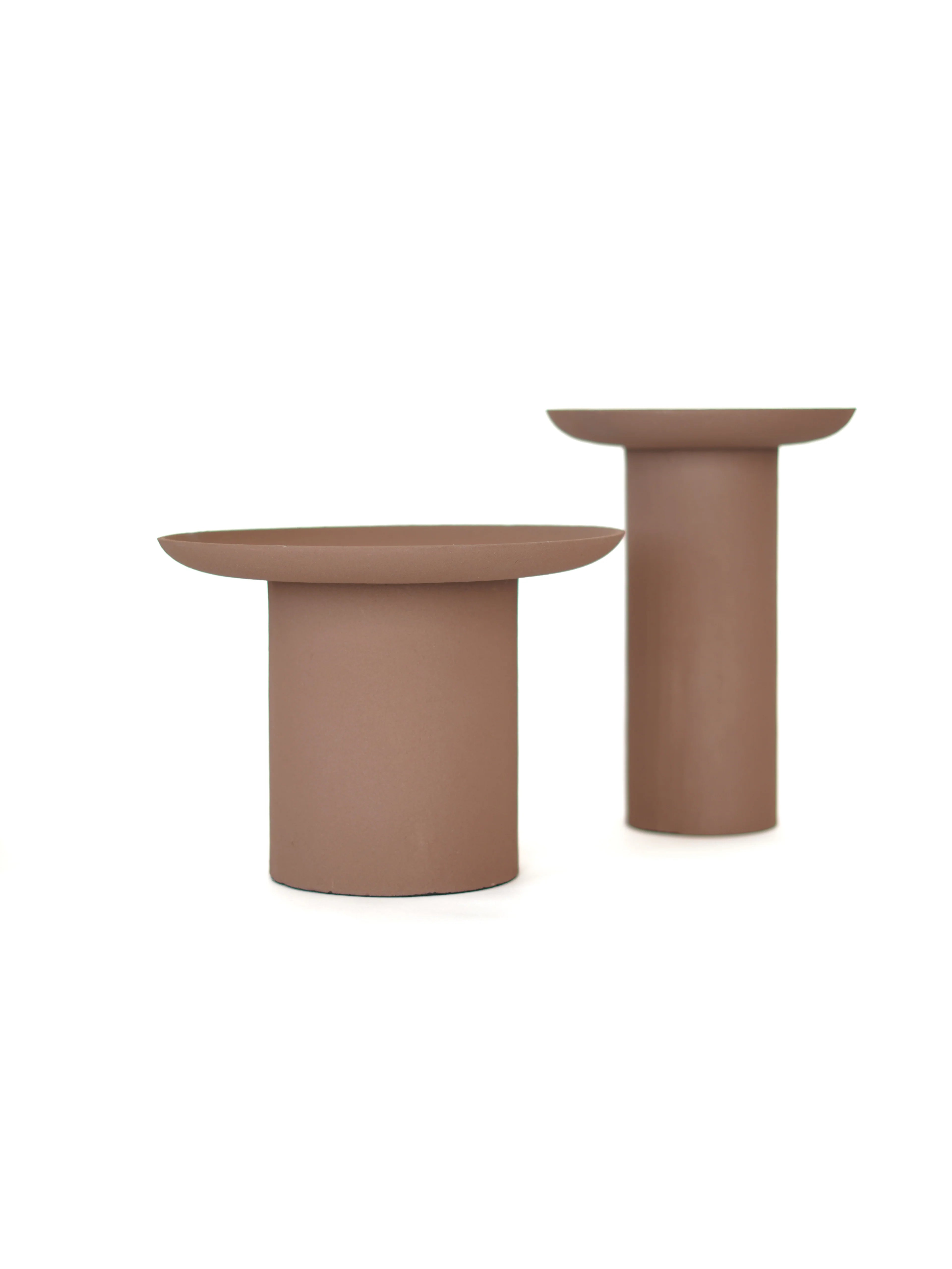 Cinnabari Vase