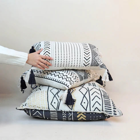 Tribal Motif Cushion Cover