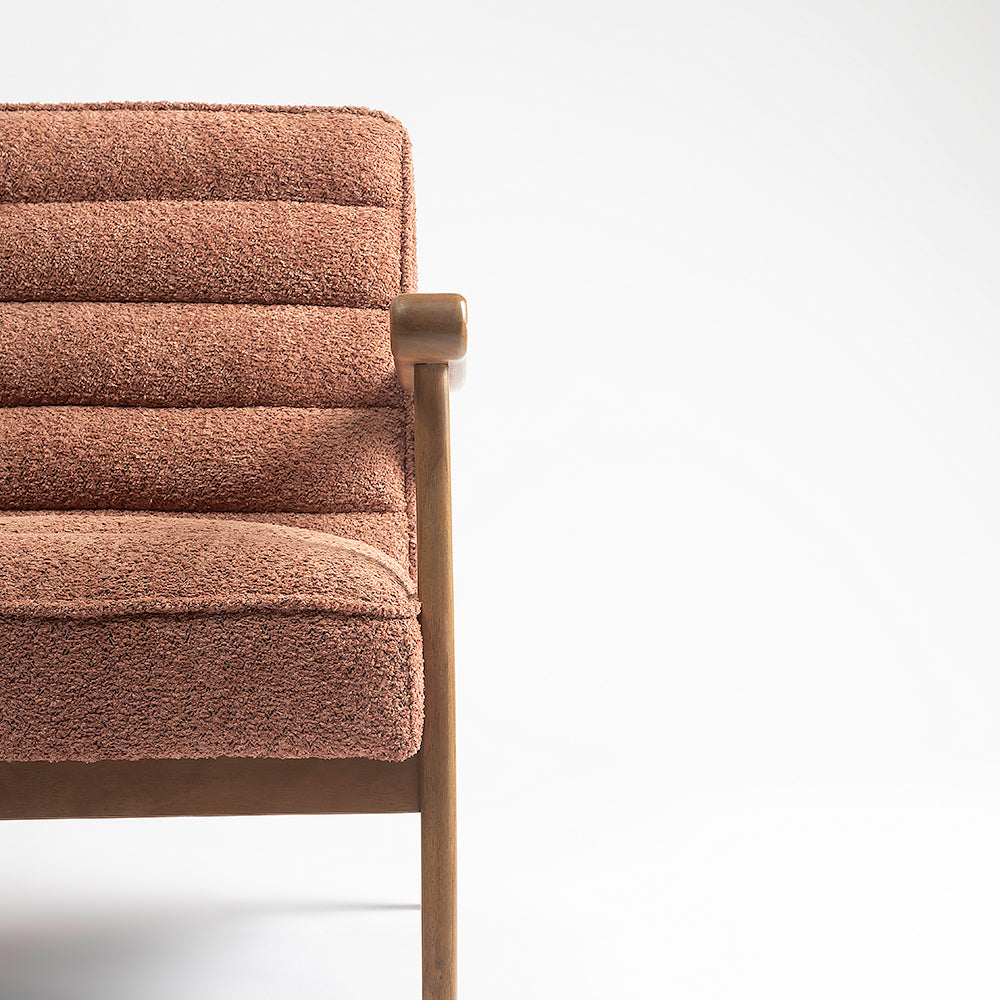 Lagom Lounge Chair