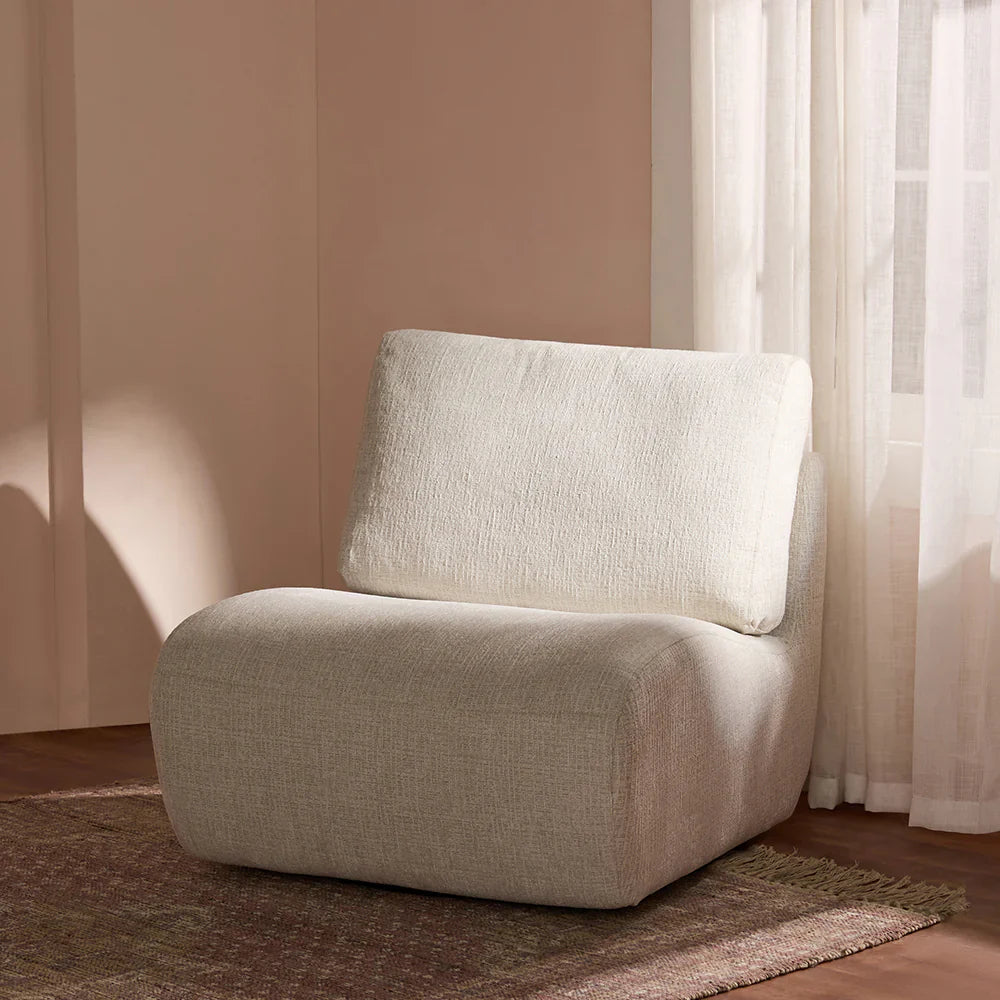 Liva Lounge Chair