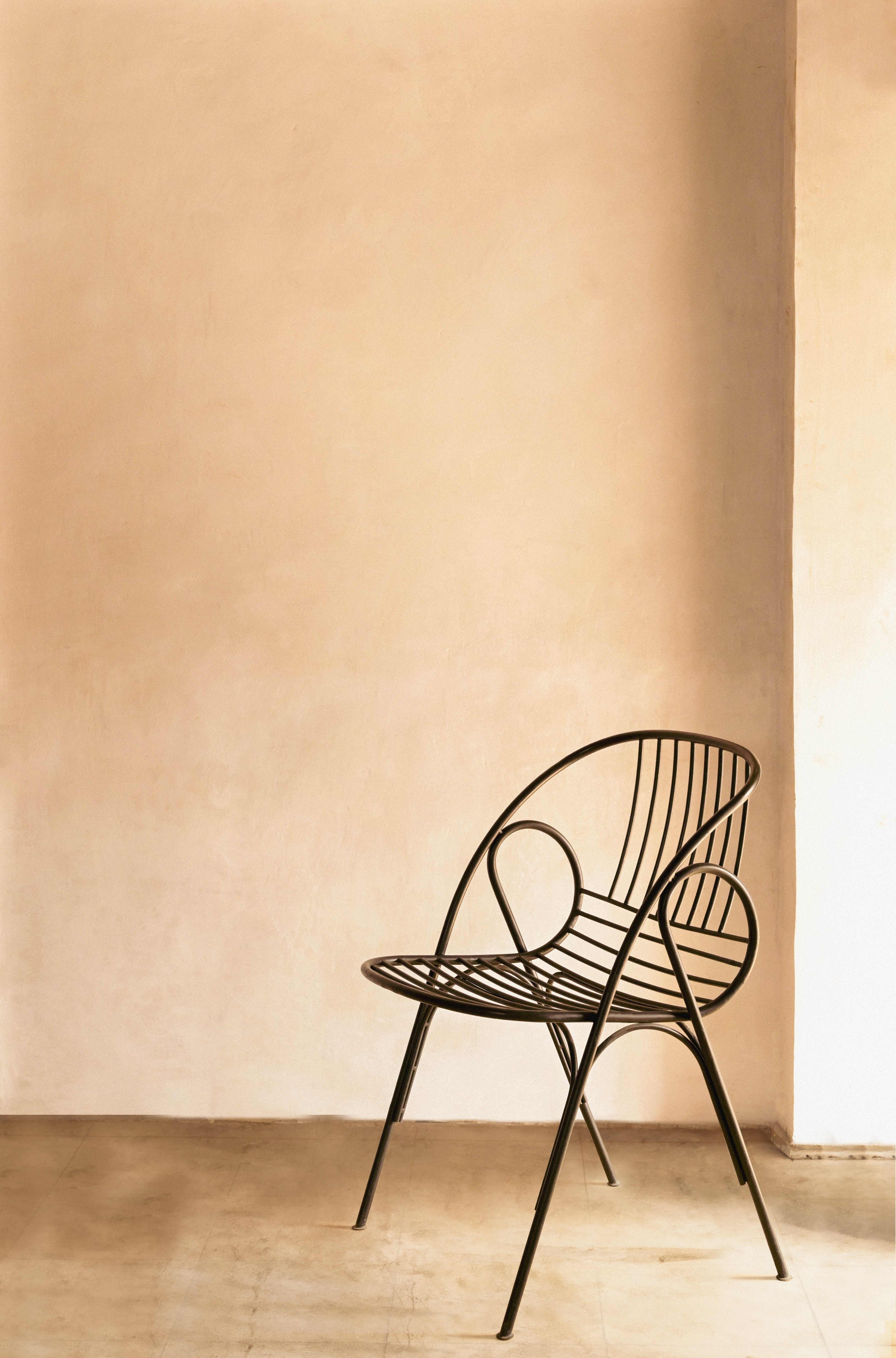 Liora Chair
