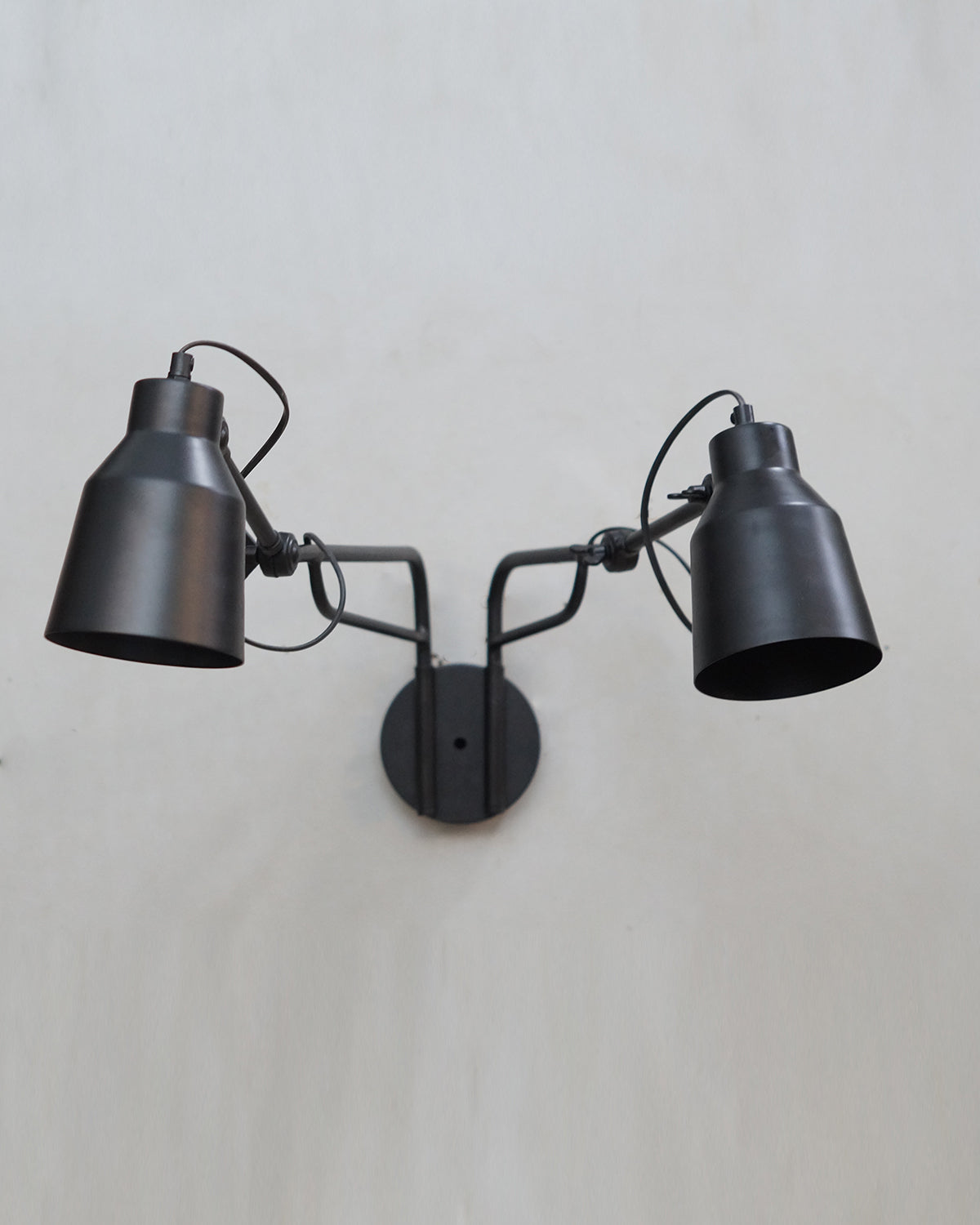 Discover the art of bespoke lighting with our exquisite collection. Each piece is crafted to perfection, adding a touch of brilliance to your home or office