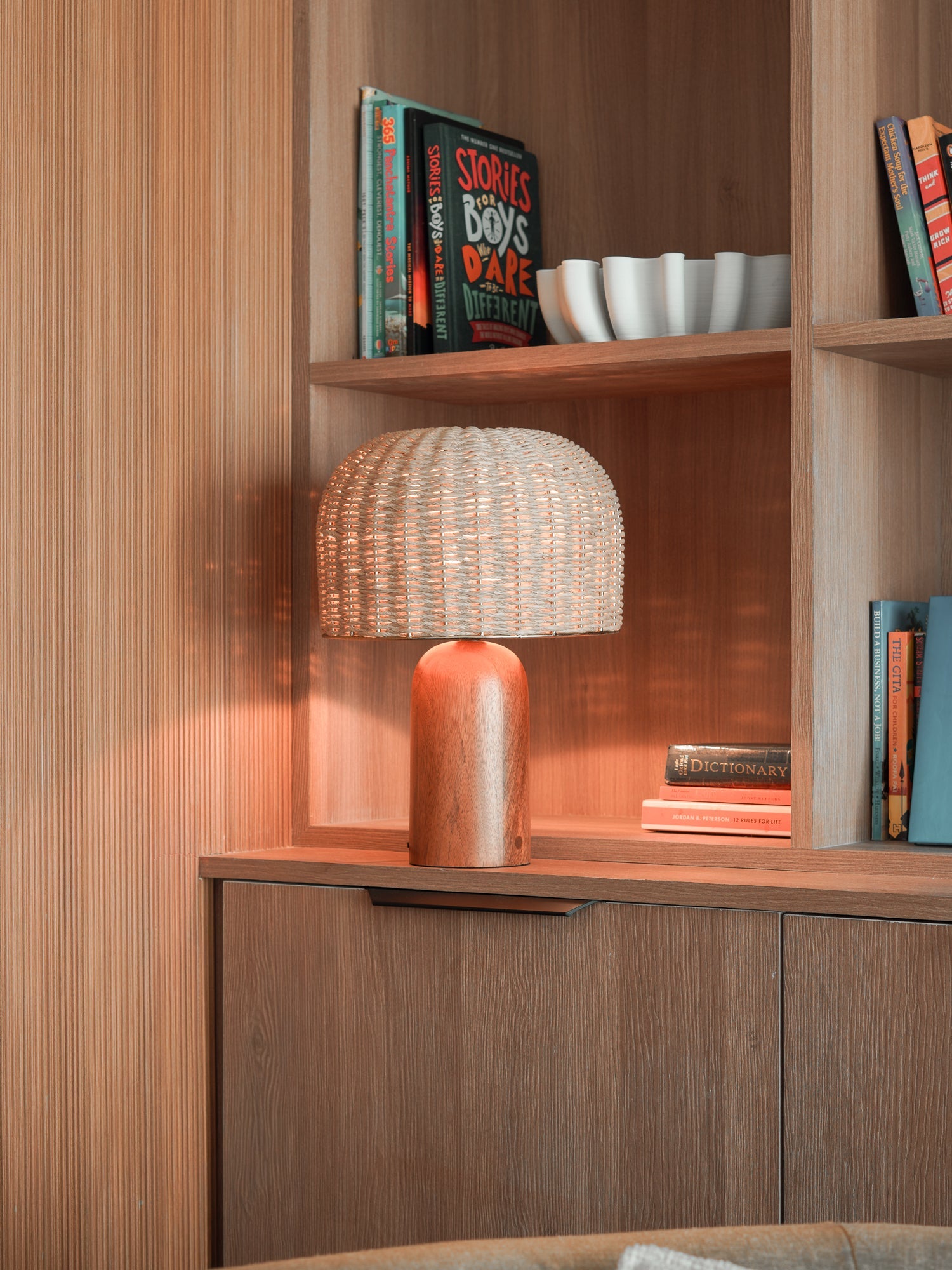 Perisi Table Lamp