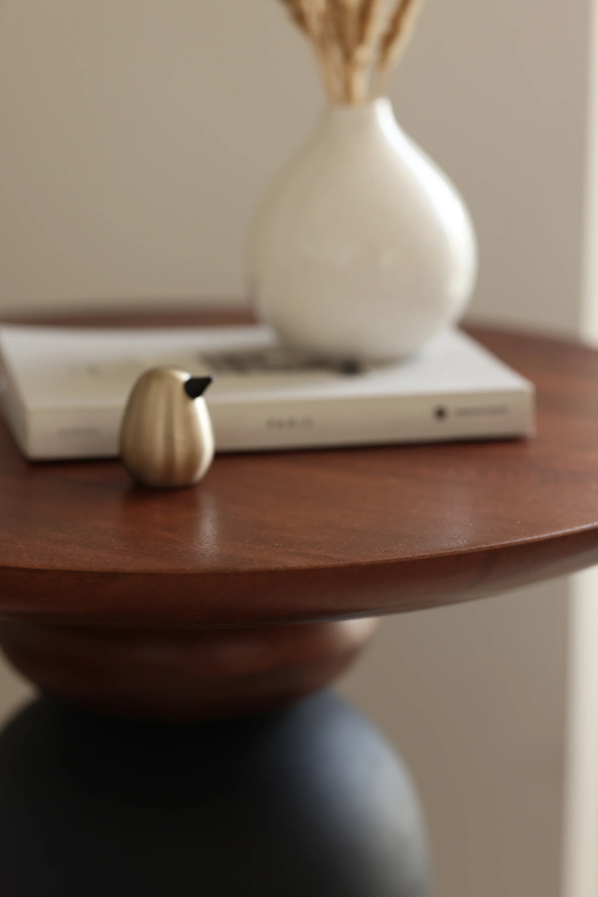 Perisi Side Table