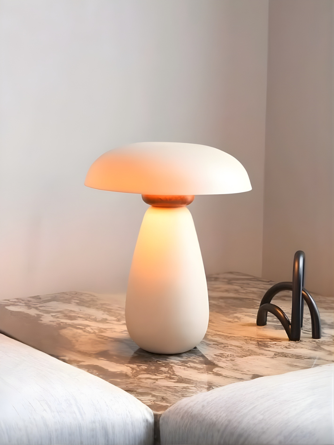 Perisi Table Lamp