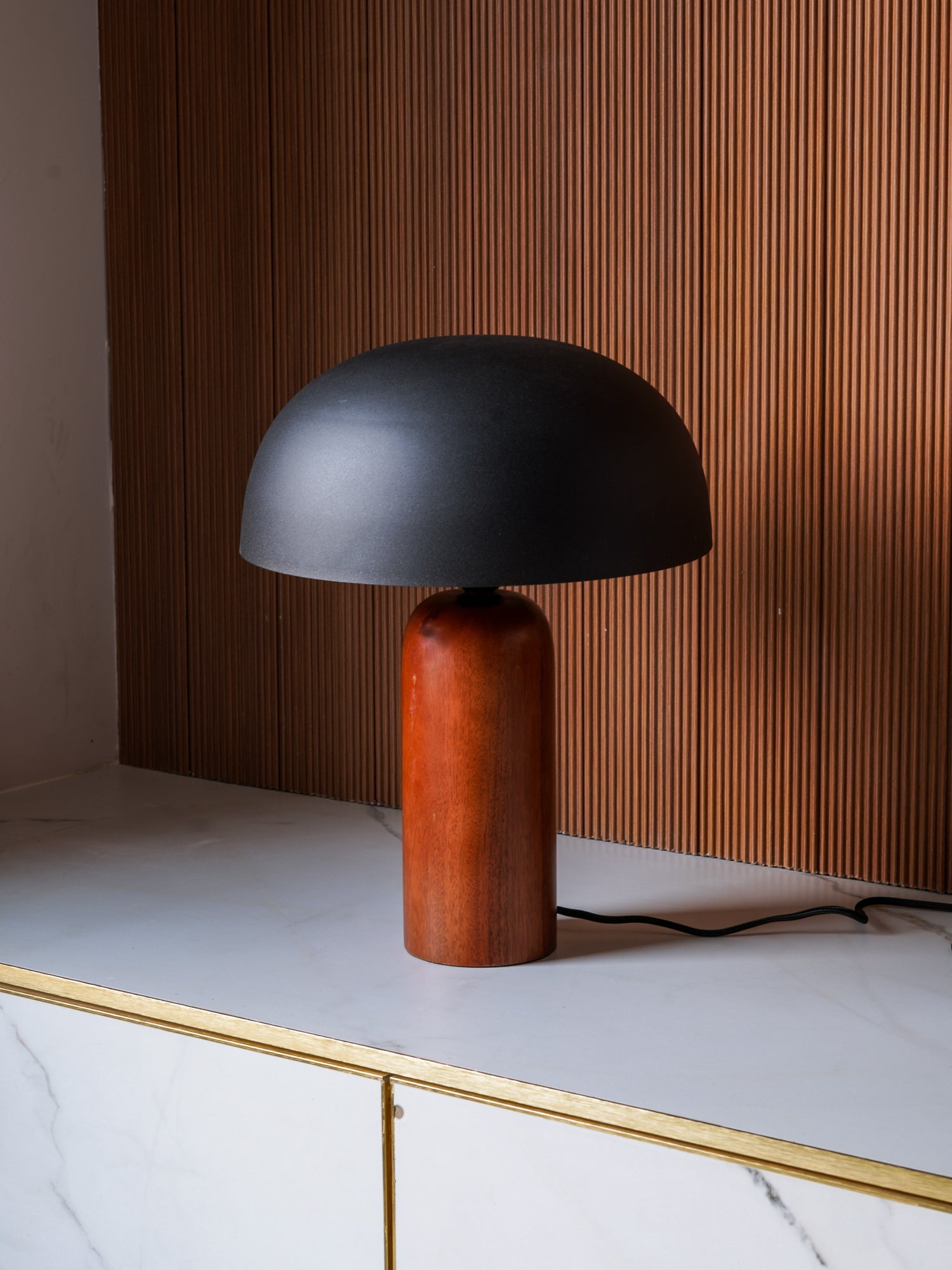 Perisi Table Lamp