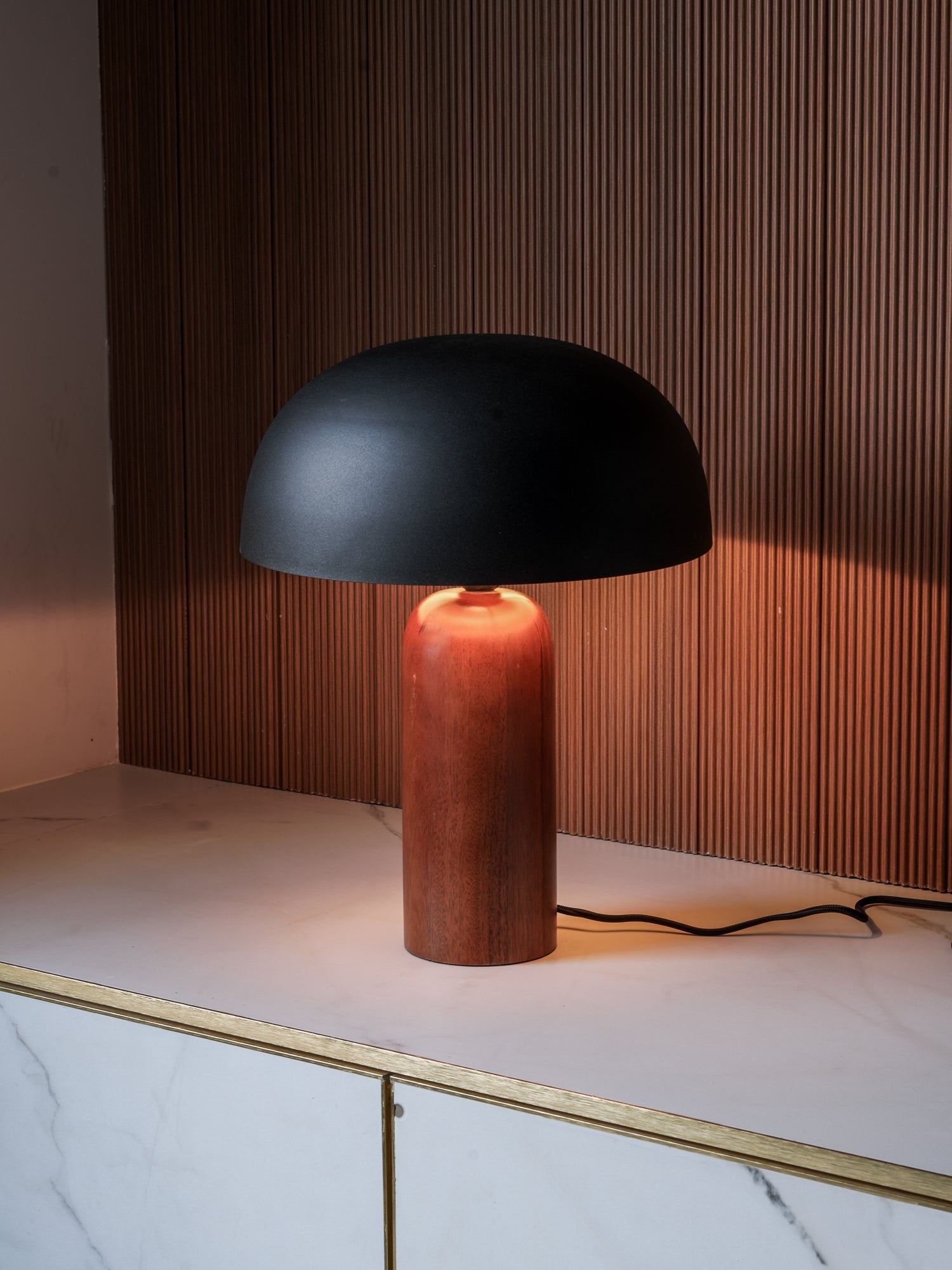 Perisi Table Lamp