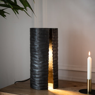 Black table lamp for living room
