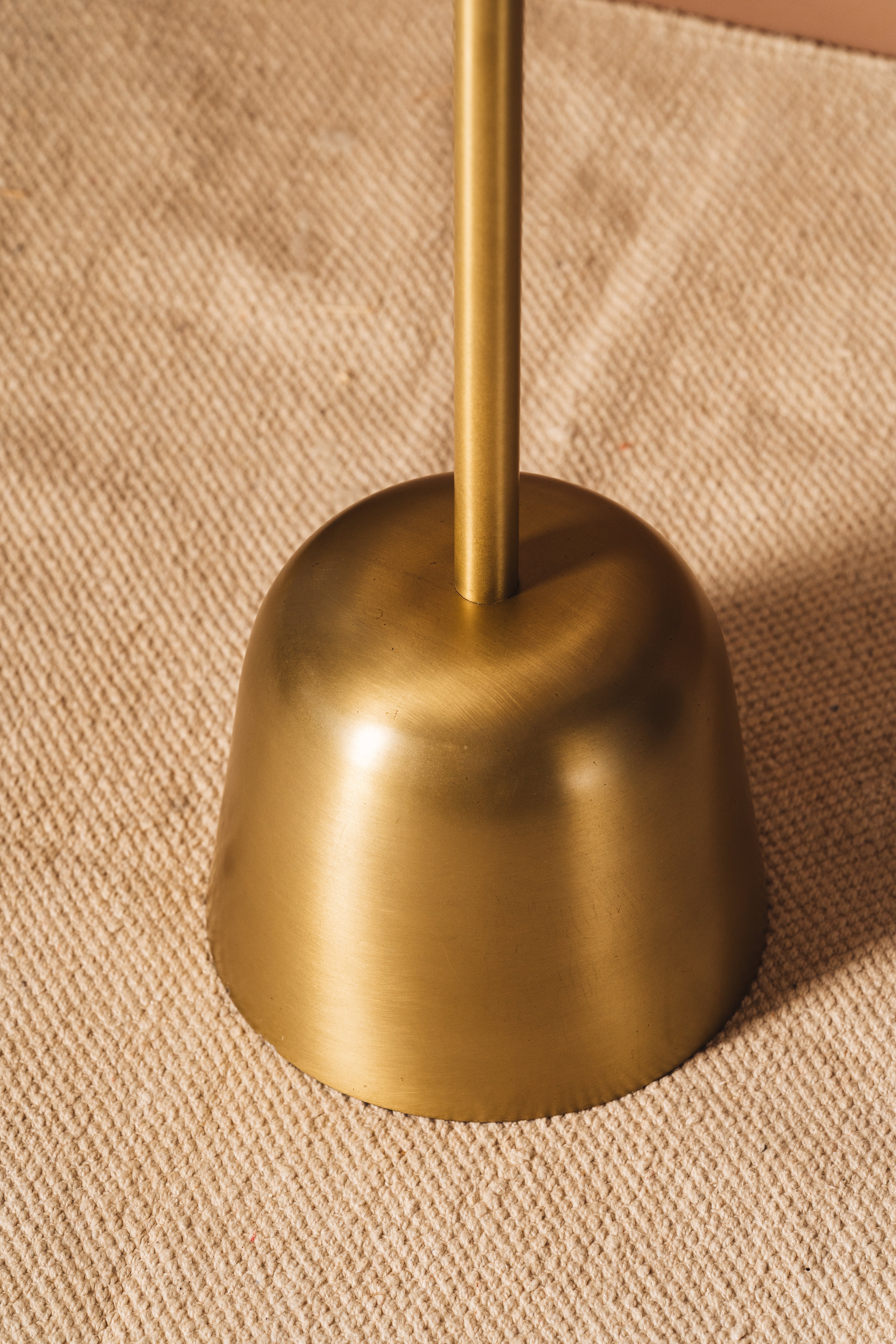 Metallica Glass Table