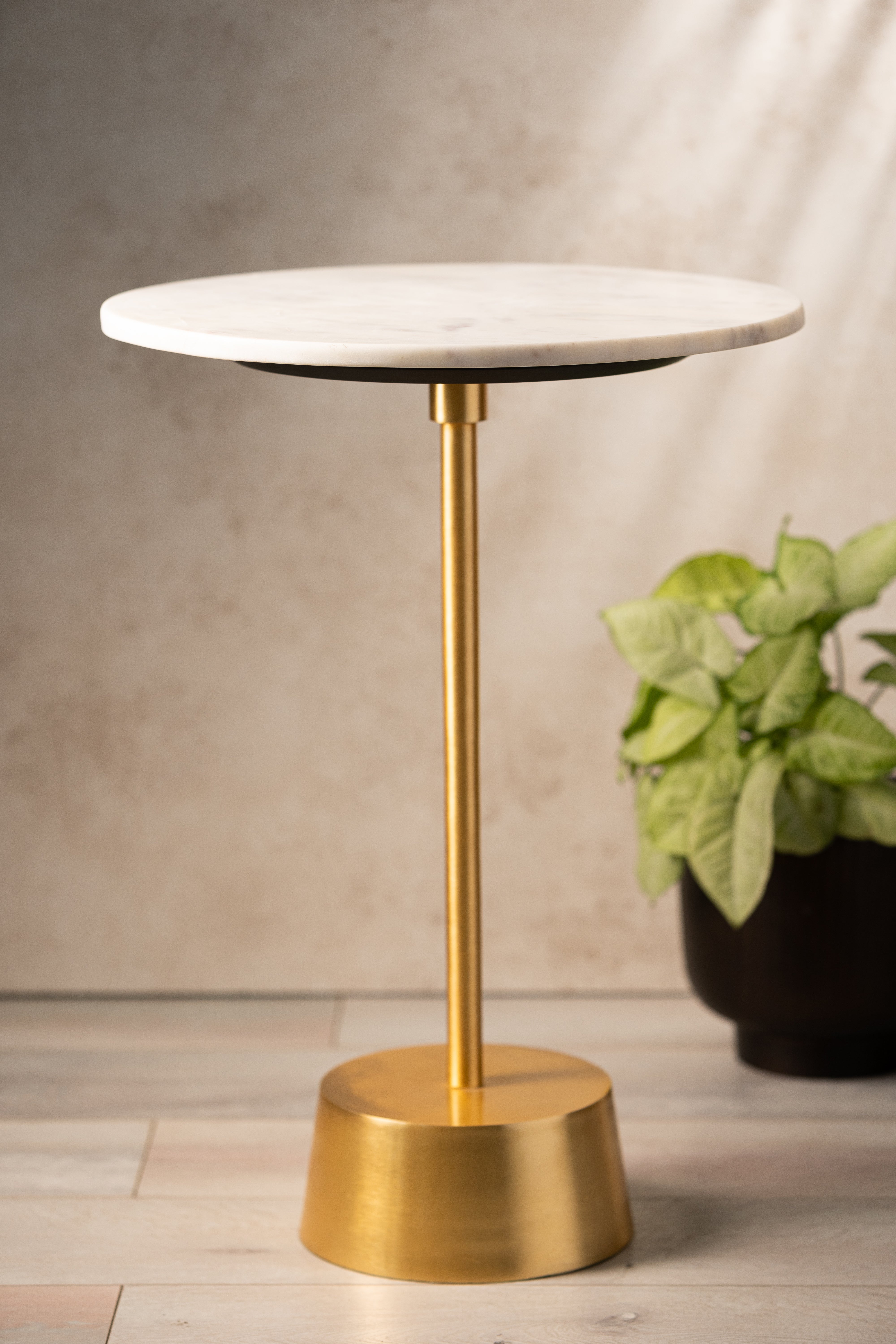 Cosmo Marble Table