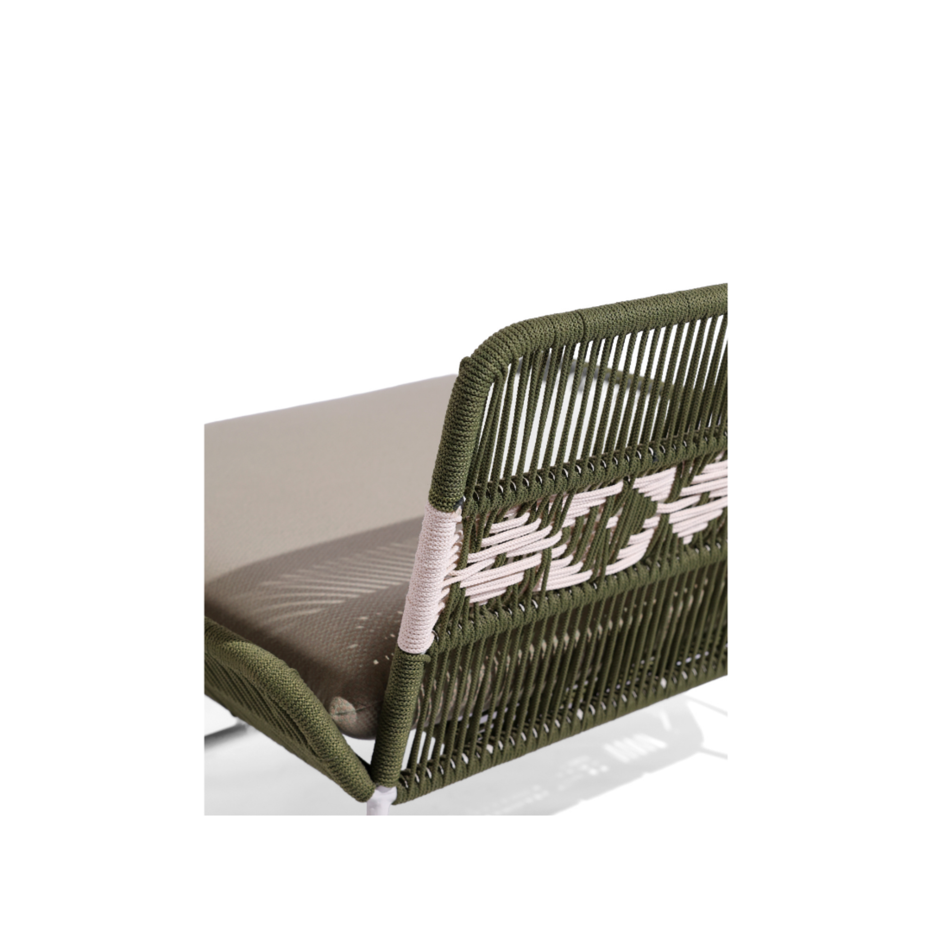 Veyra Lounge Set – outdoor lifestyle setting
