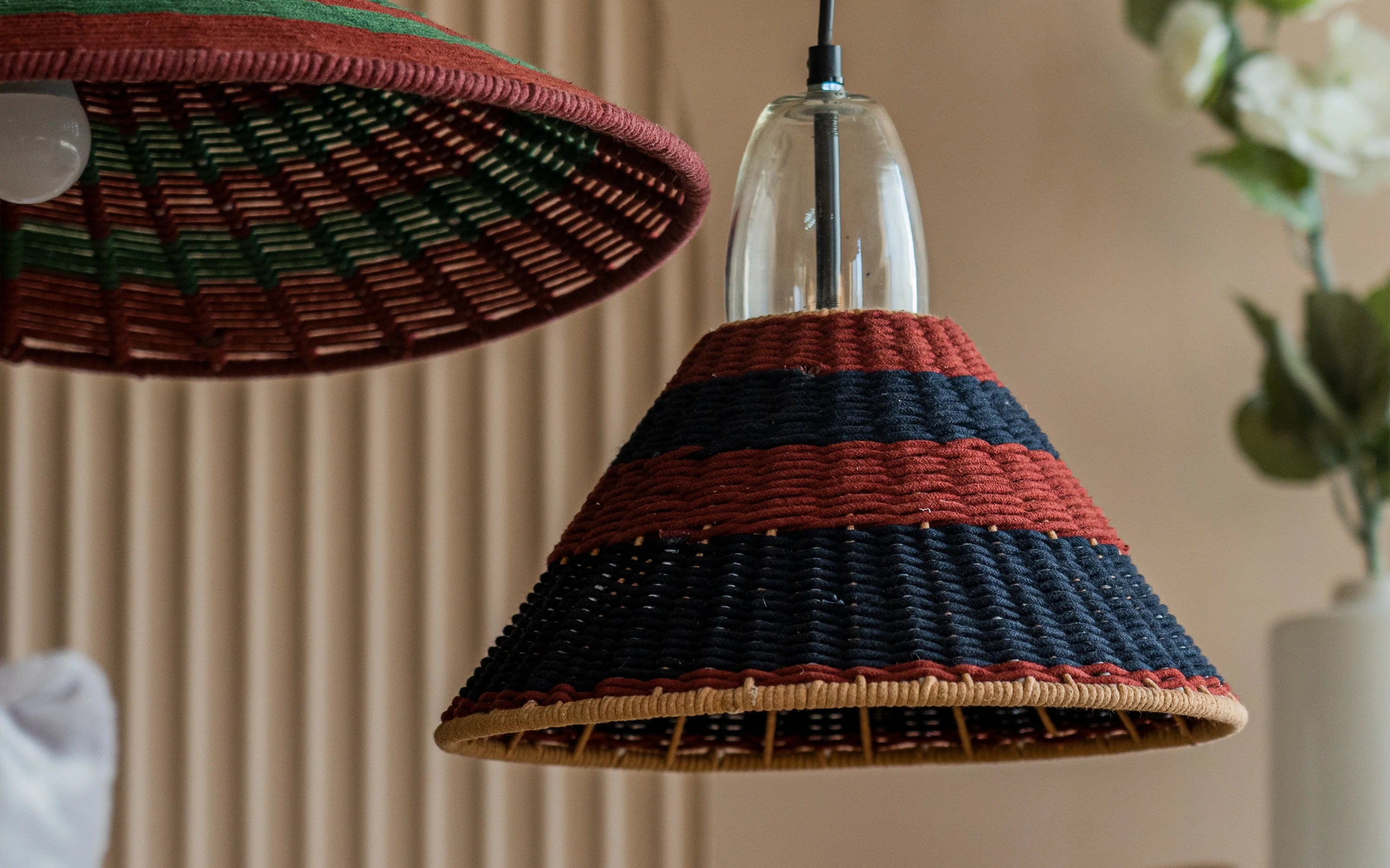 Vasta Hanging Lamp