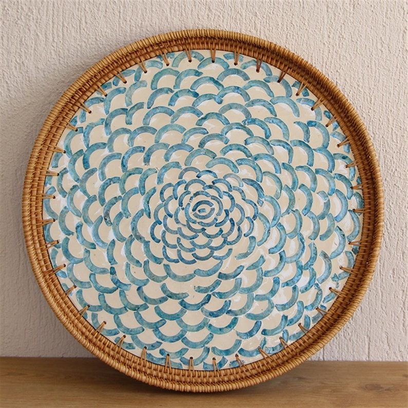 Abstract Designer Mother of Pearl Rattan Round Tray - Natural / Rattan - Decor