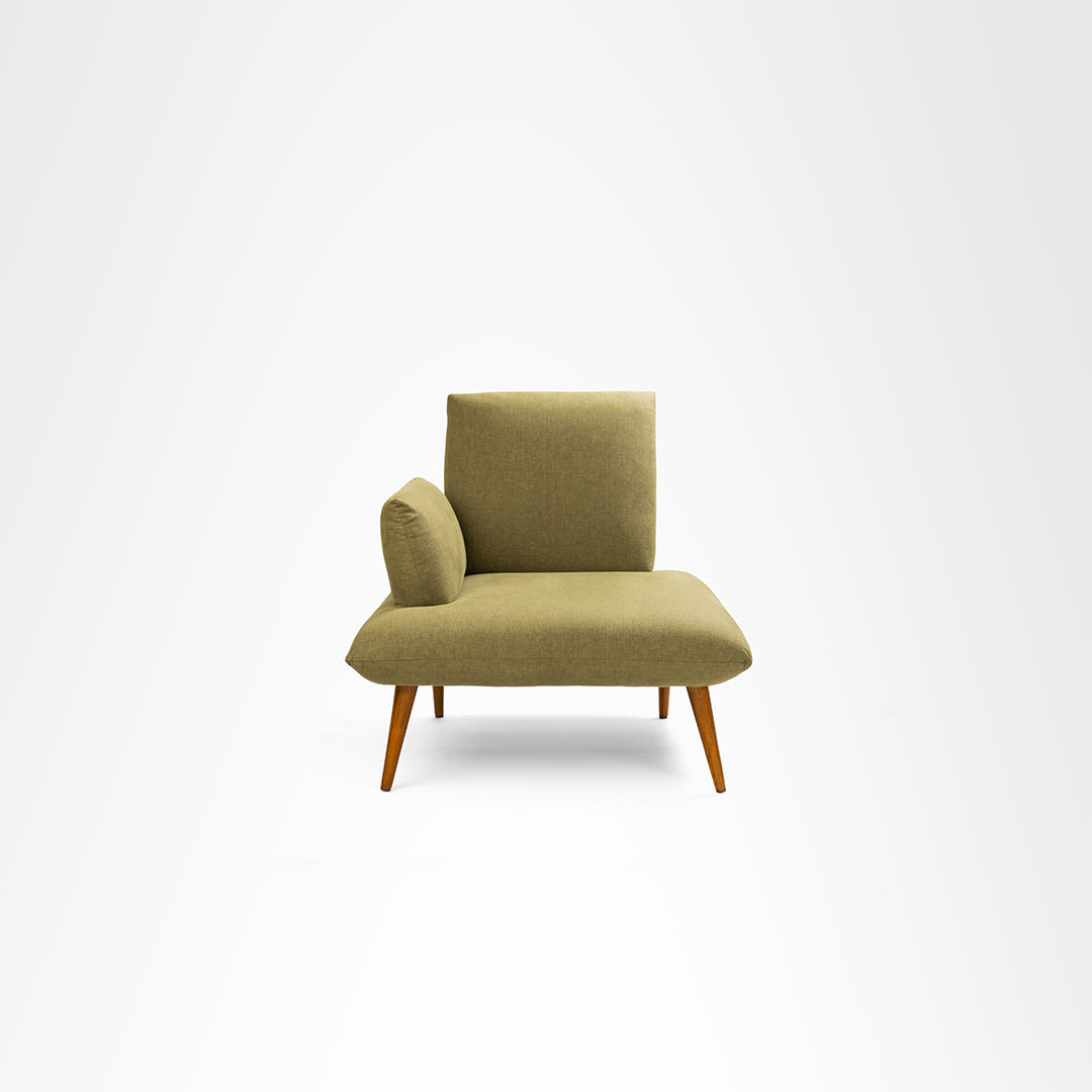 Amelia Lounge Chair - W: 34’’ D: 34’’ H: 36.5’’ SH: 13.5’’ / Green / Fabric And Solid Beech Wood Legs - Indoor Furniture