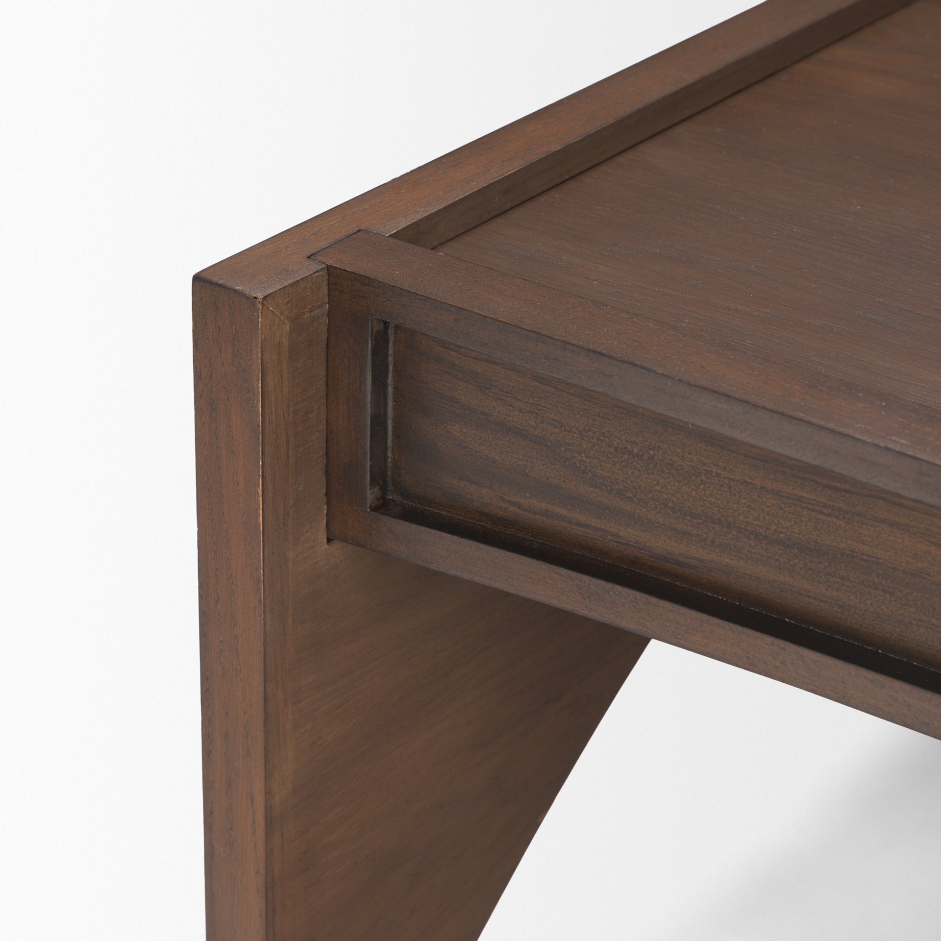 Arcus Coffee Table - L: 121.92 x B: 121.92 x H: 38.10 cms / Walnut / Oak veneer - Indoor Furniture