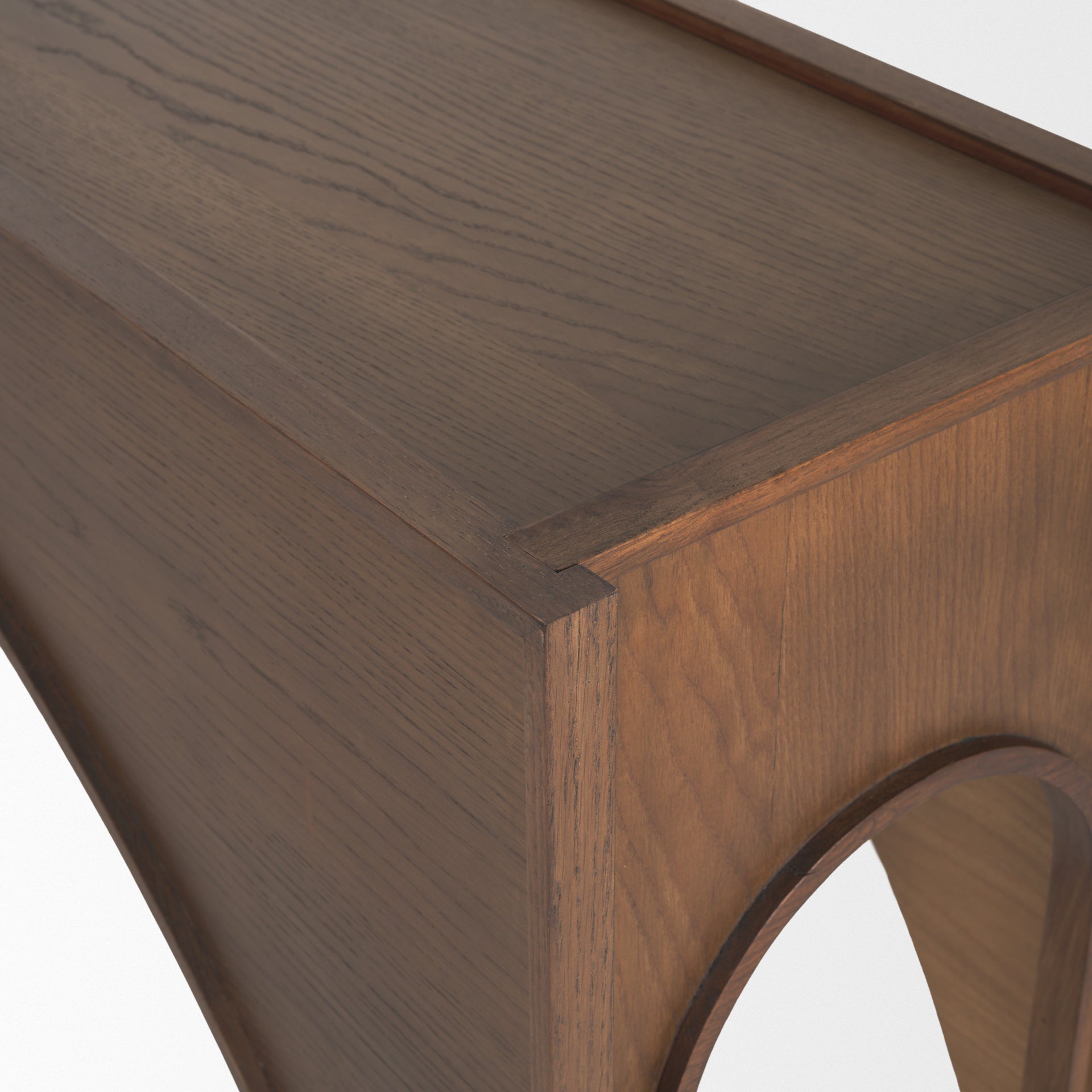 Arcus Console - L: 139.70 x B: 40.64 x H: 76.20 cms / Walnut / Oak Wood - Indoor Furniture