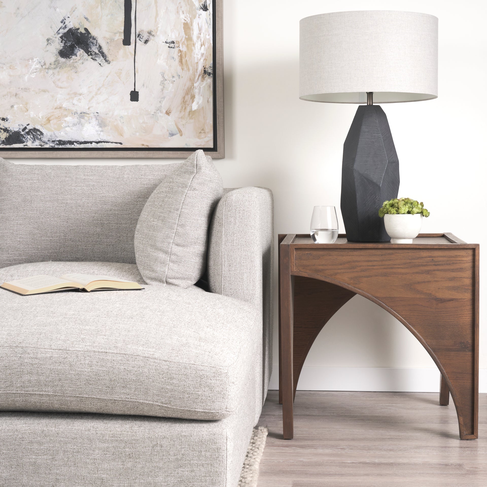 Arcus Side Table - Walnut / Oak Wood / L: 60.96 x B: 60.96 x H: 60.96 cms - Indoor Furniture