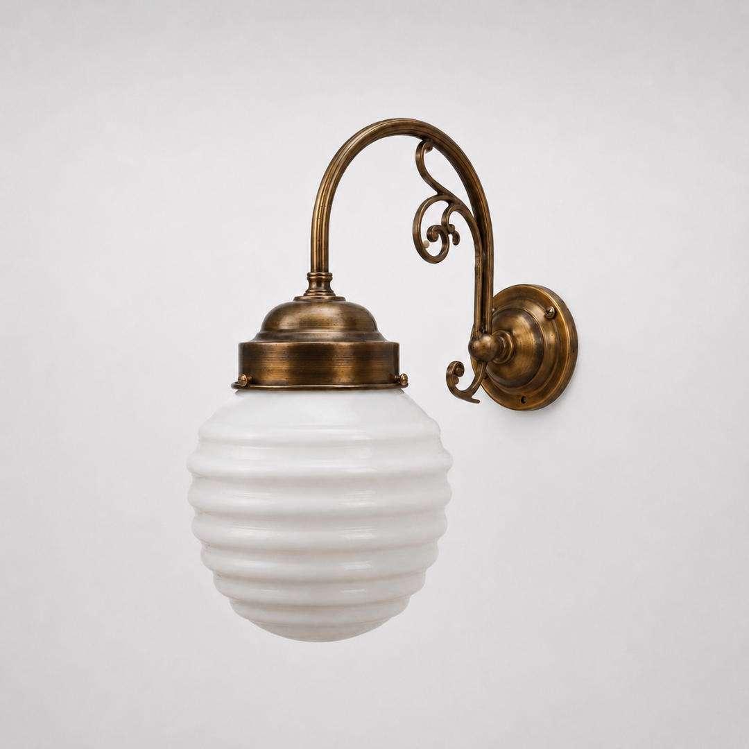 Art Deco Wall Light 11 - H: 14’’ × W: 8’’ / Brass - Lighting