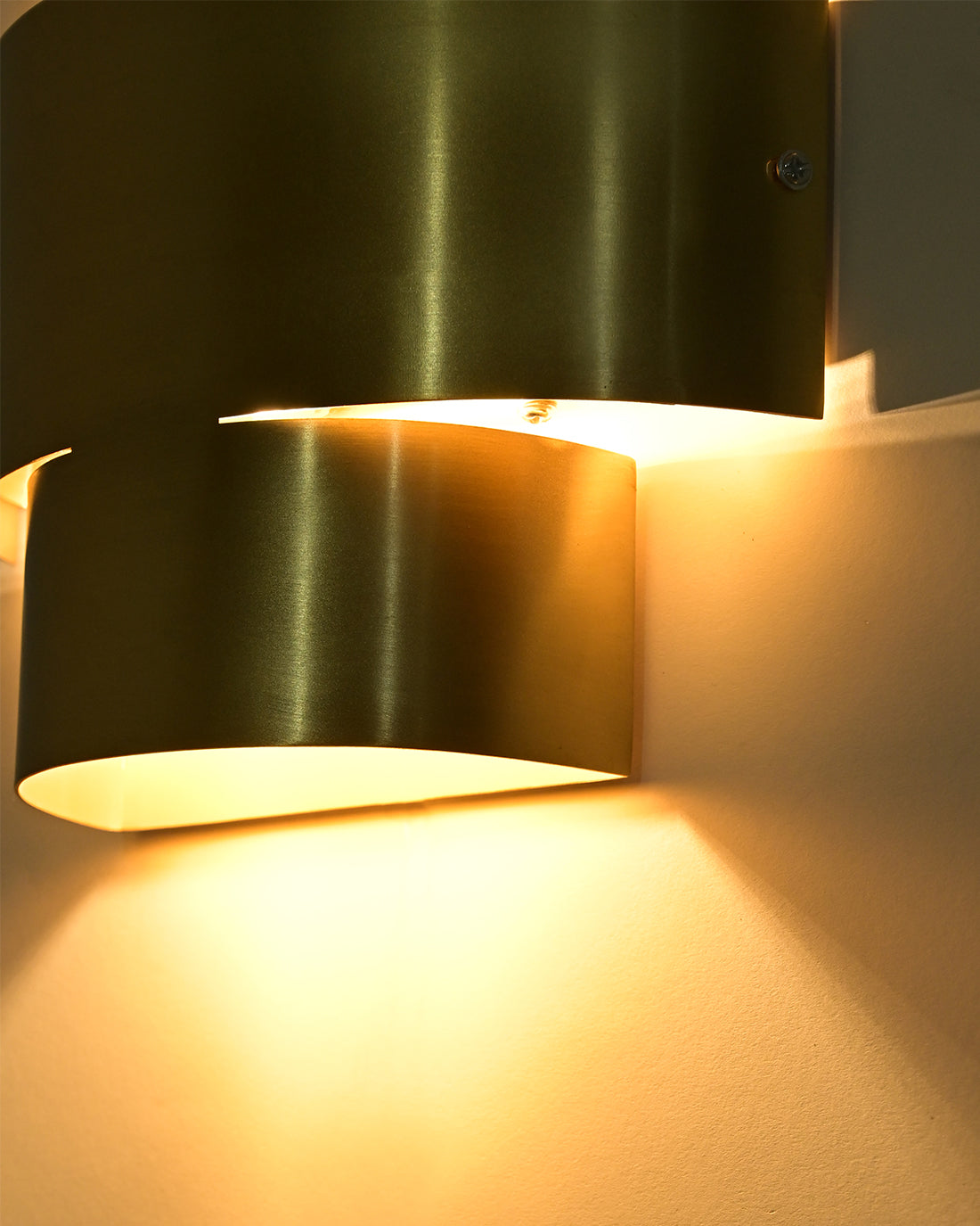 Aura Wall Sconce - Brass / Brass / 23L X 10W X 23H In Cms - Lighting