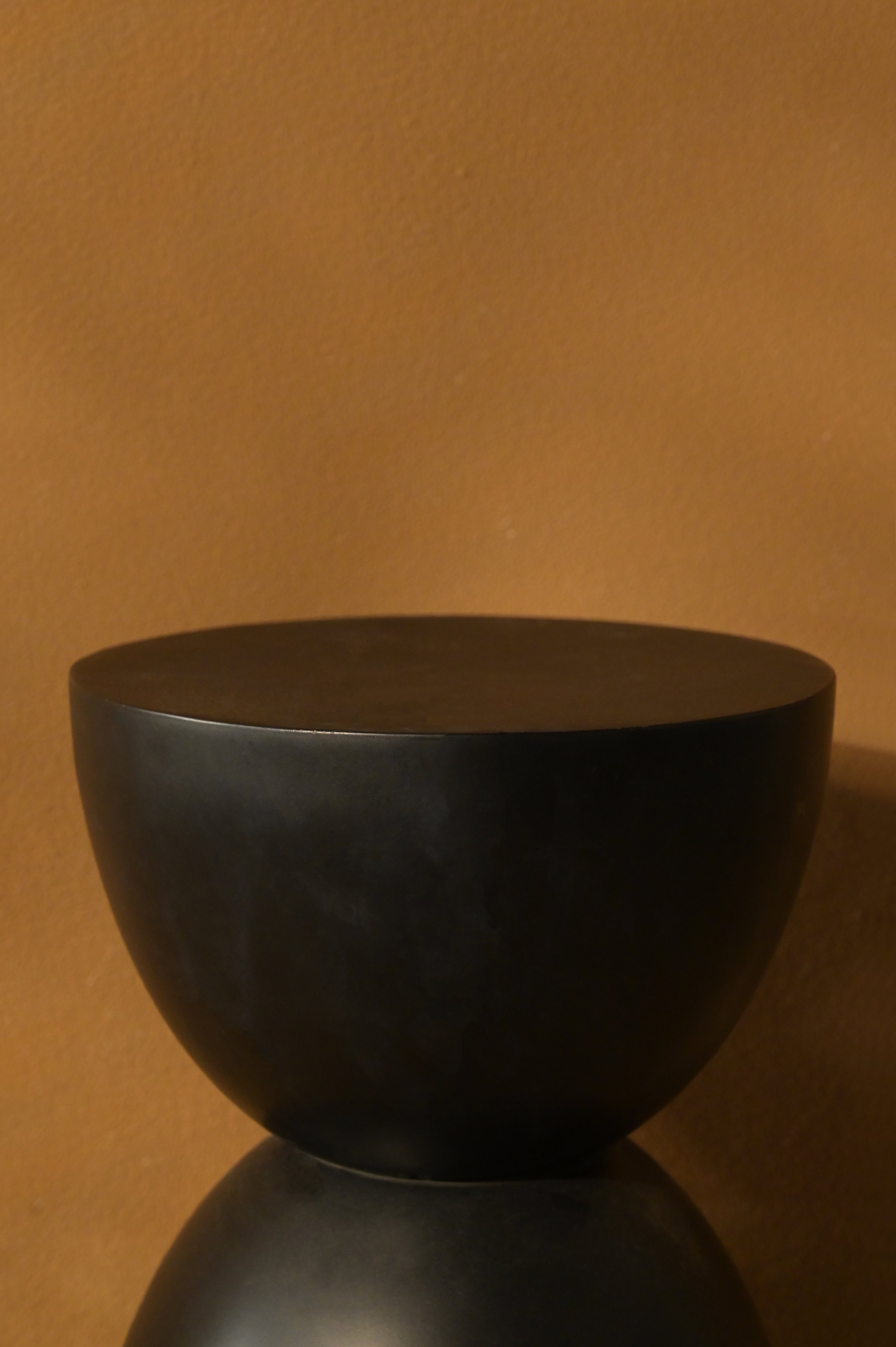 Axis Side Table - L:10 x W:10 x H:20 In inches / Metal / Matte Black - Indoor Furniture