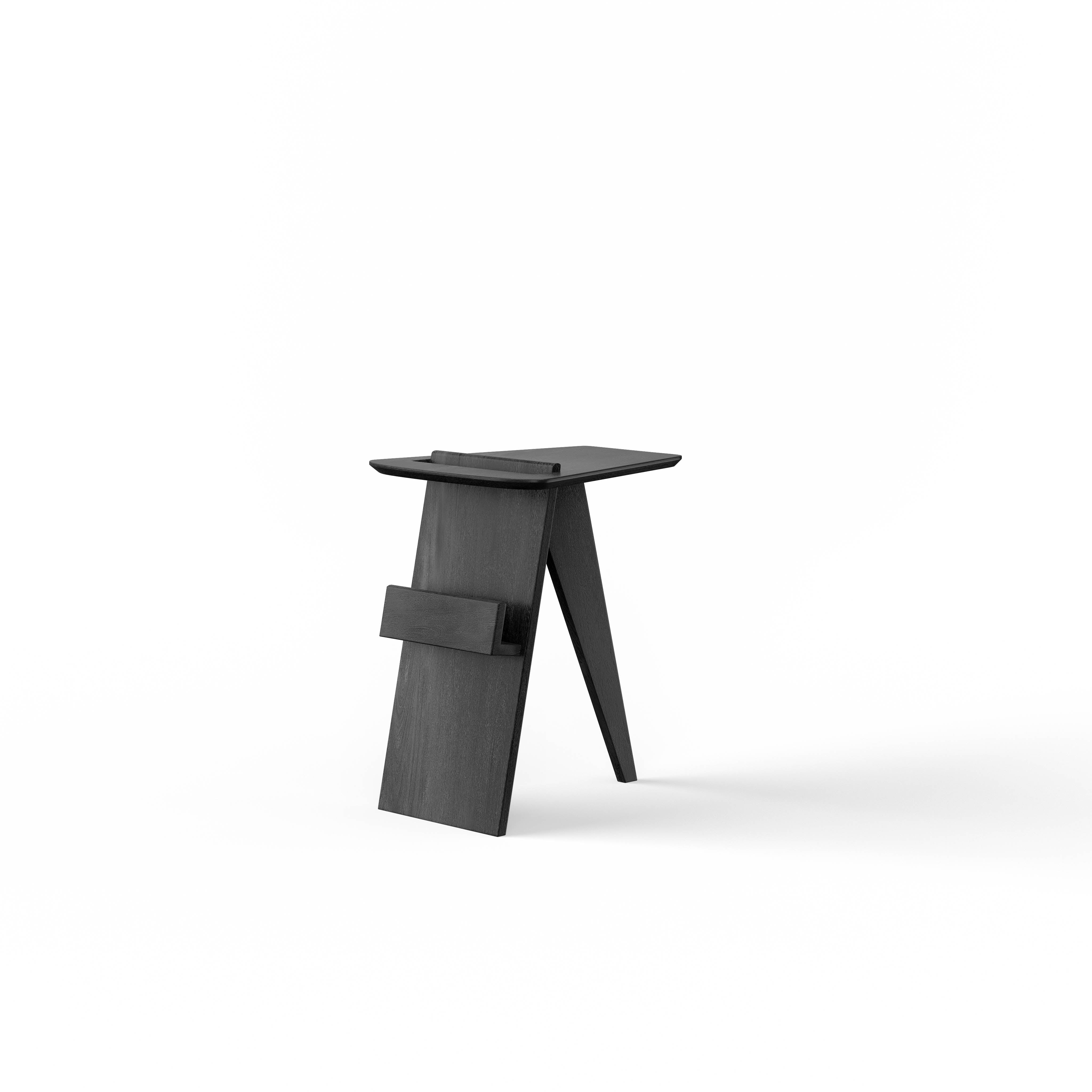 Bella Side Table - L:19’’ x B:16’’ x H:22.5’’ In Inches / Black Distressed and Charcoal White Ash Structure / Black