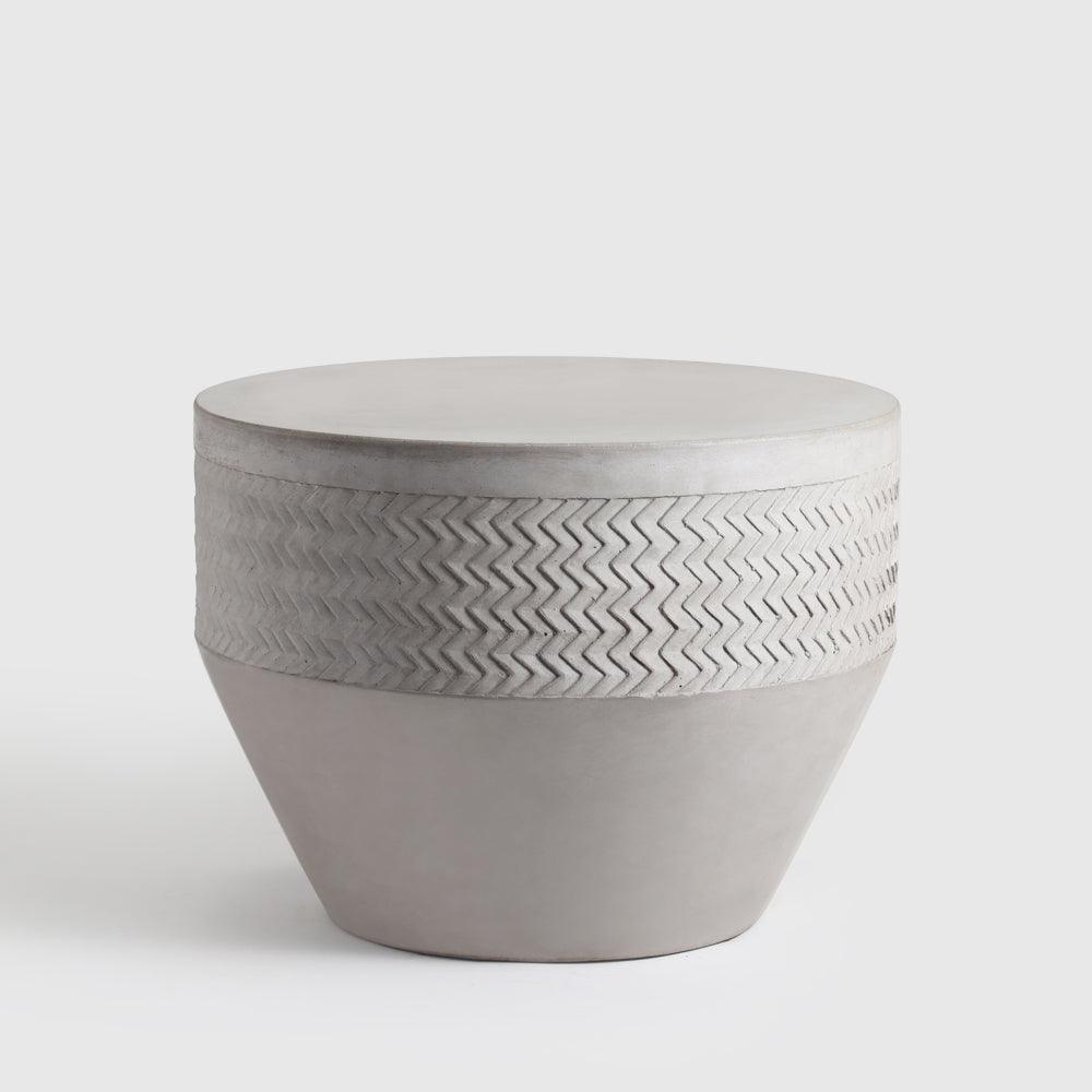 Beton Coffee Table - Concrete / L:51 x B:51 x H:37 In cm - Outdoor Furniture