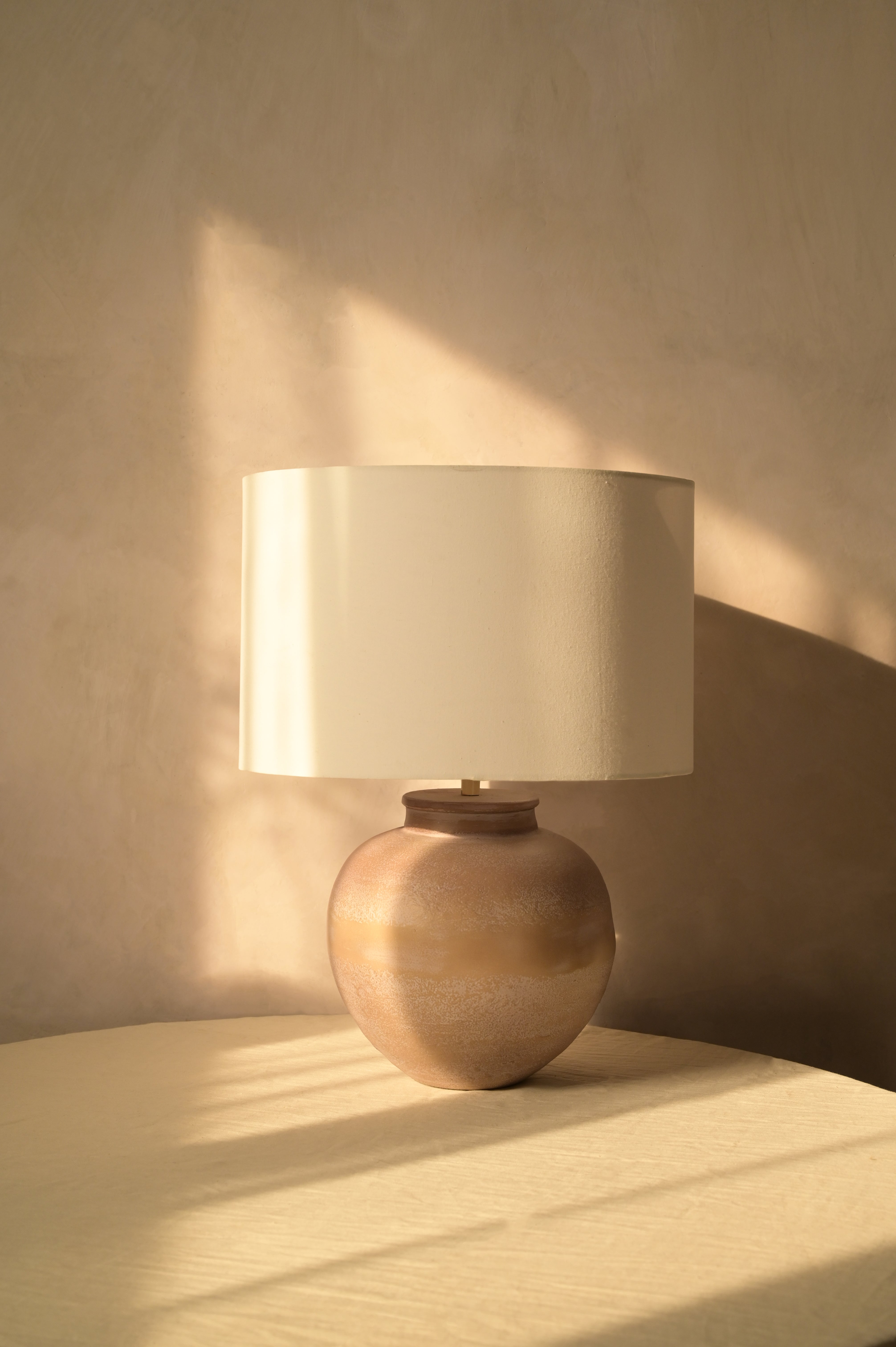 Brim Table Lamp - L:14 x W:14 x H:20 In inches / Aluminium - Lighting