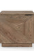 Chevron End Table - Natural / Oak Wood / L: 50.80 x W: 45.72 x H: 50.80 cms - Indoor Furniture