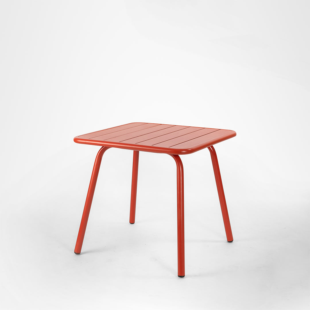 Cider Patio Table 4 Seater - Cider Red / Aluminium / W: 31’’ D: 31’’ H: 30’’ - Outdoor Tables